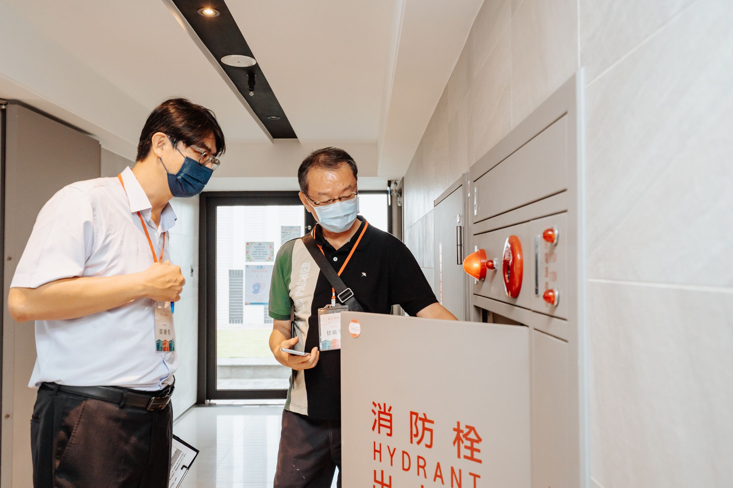 臺南市政府辦理公寓大廈共用部分維護修繕補助計畫，明年將編列1,300萬元，是該筆預算首次突破千萬元。（圖示公寓大廈消防安全設備維護亦列入補助項目）