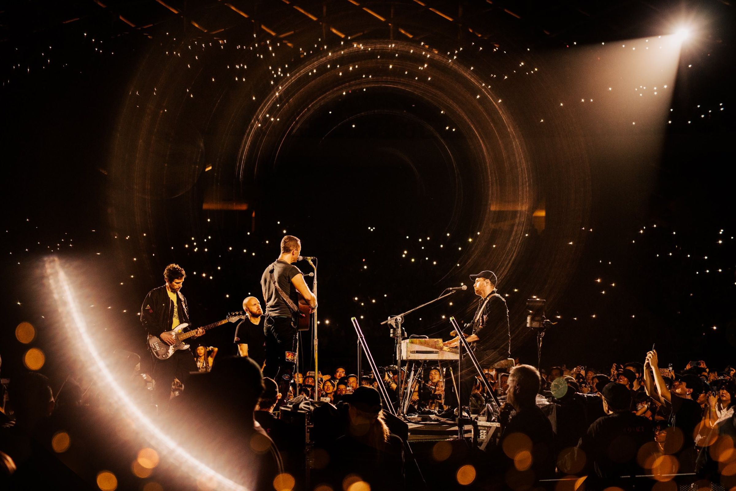 Coldplay高雄場11日手環回收率93%，位居第4。（翻攝自Coldplay推特）