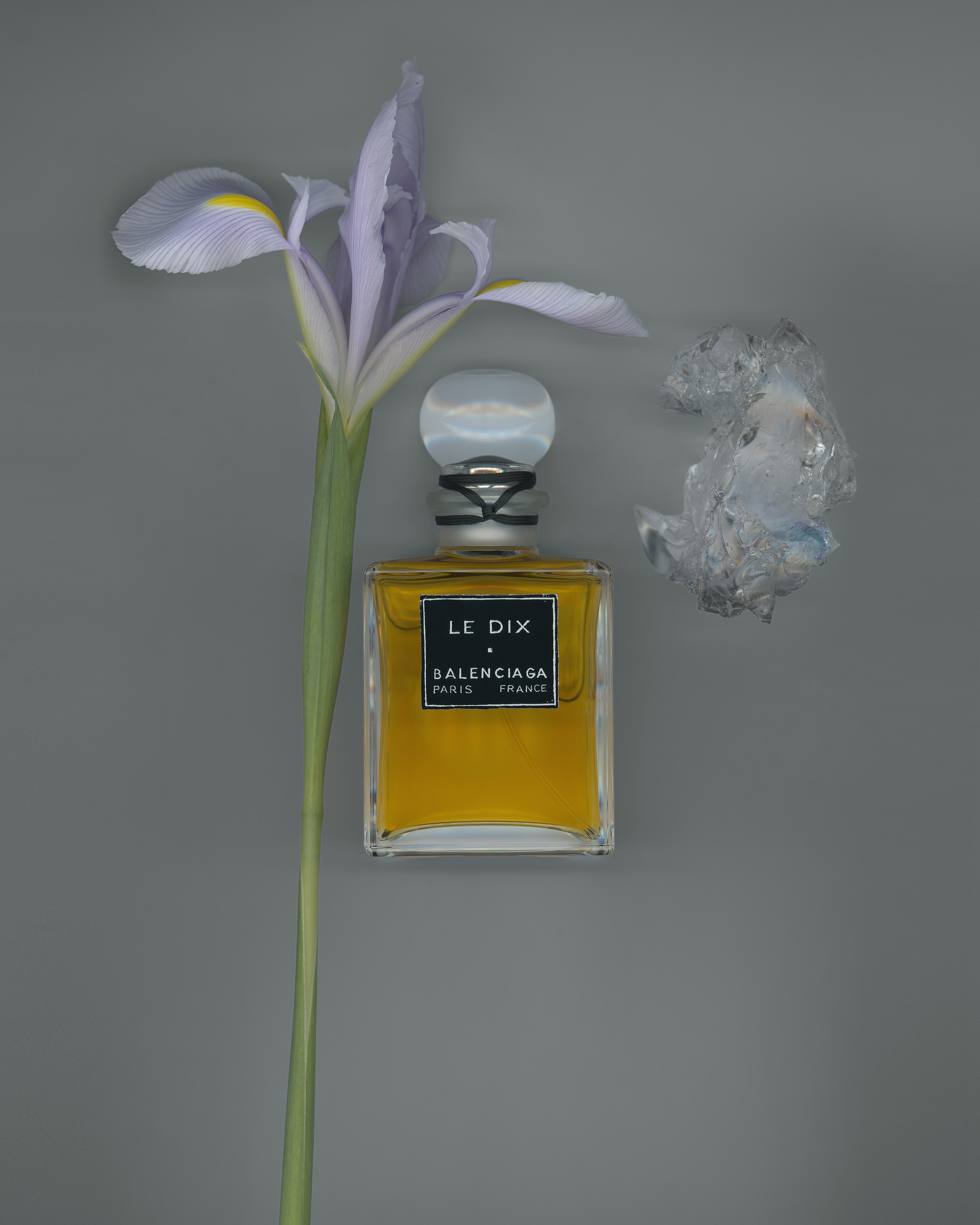 BALENCIAGA香氛一口氣推出十款仿舊設計致敬78年前首款香水- 鏡週刊