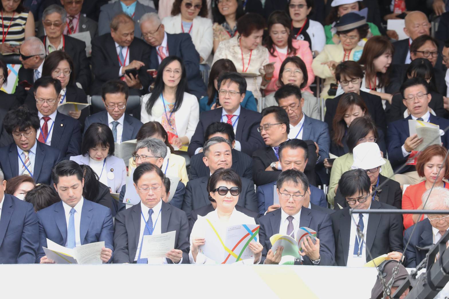 六都直轄市長中僅新北市長侯友宜缺席外，其餘皆有出席。