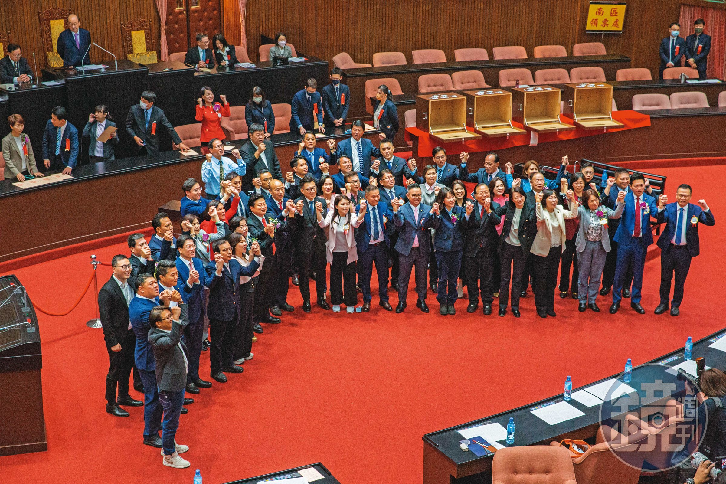 此次大選,國民黨重回立法院最大黨地位,為此中方有意強化與藍營交流。