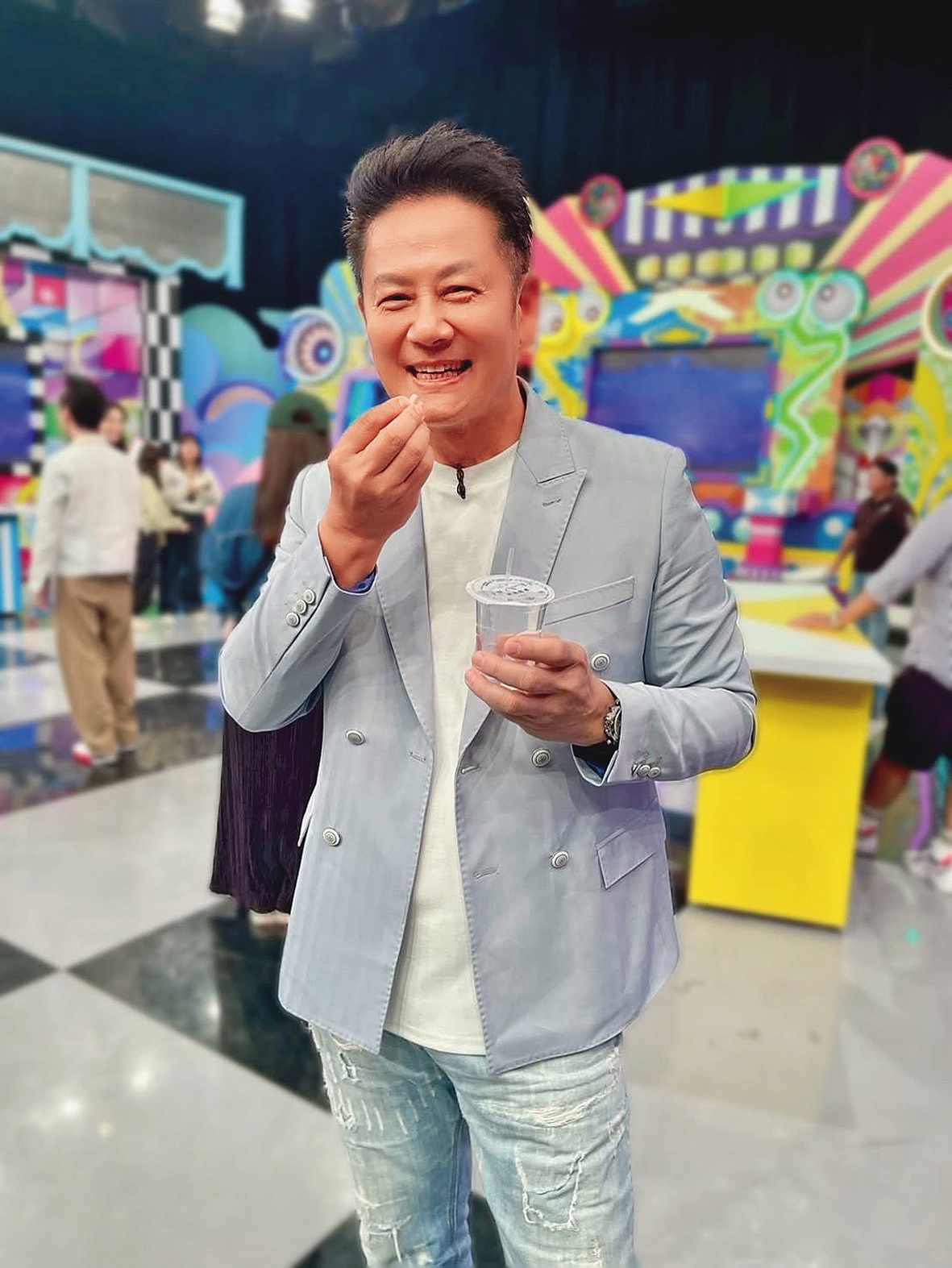 徐乃麟主持《天才衝衝衝》超過20年，以鮮明主持風格打造台灣最具代表性的長壽益智綜藝節目。（翻攝自徐乃麟臉書）