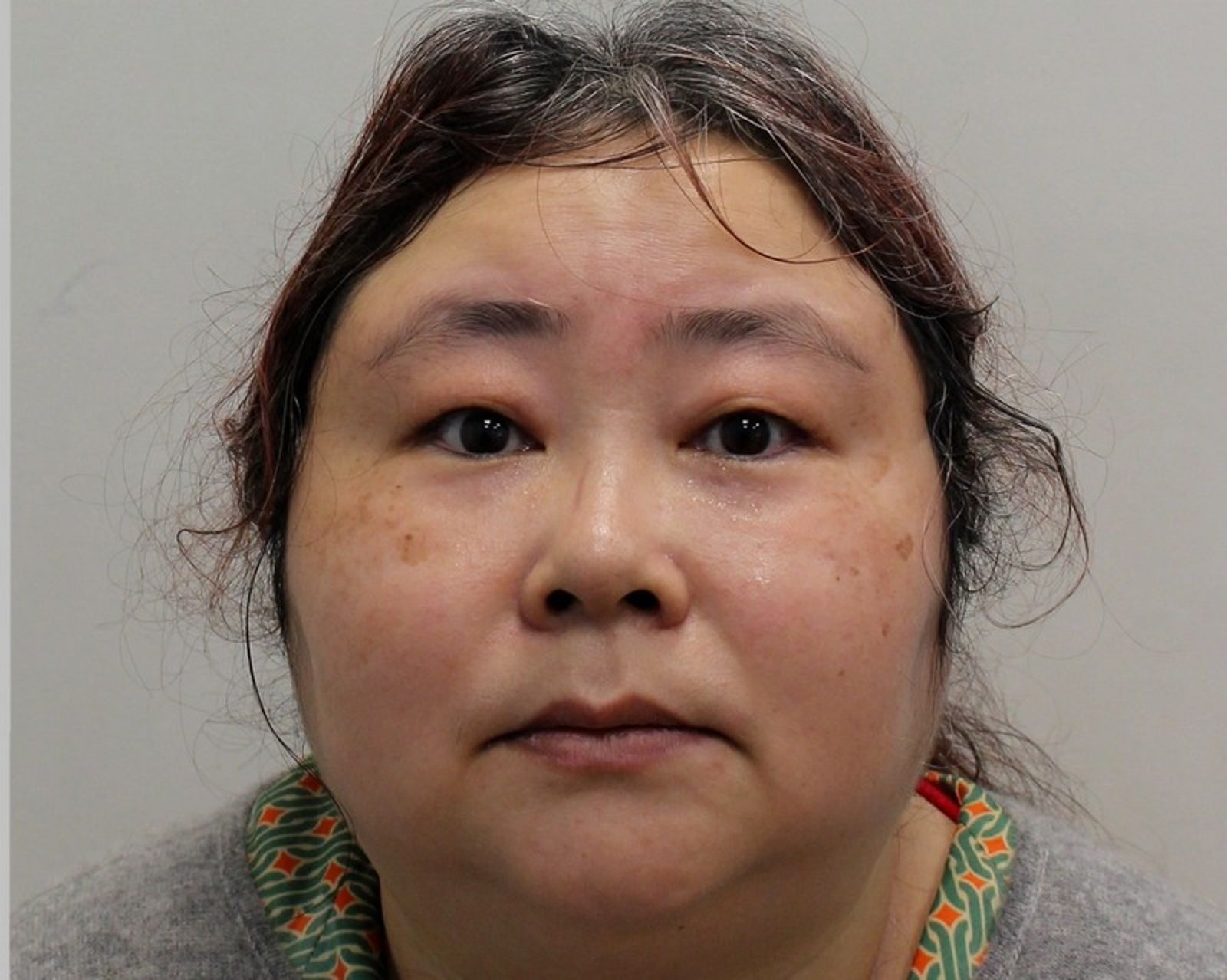 錢志敏涉嫌在中國境內策畫一場大規模詐騙，把12.8萬中國人當「韭菜」割。（翻攝自倫敦都會區警察局）