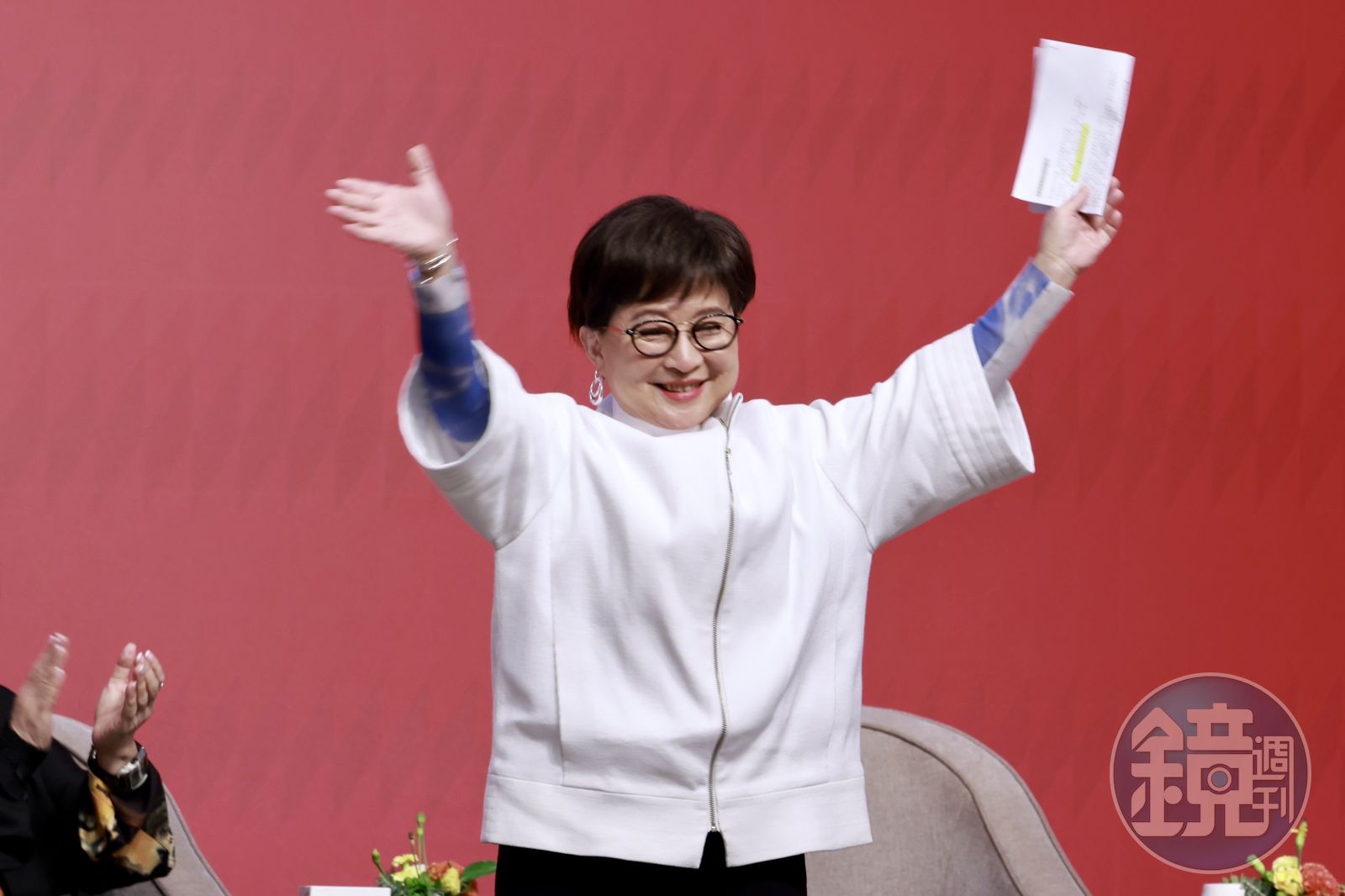 AI小巨人洪麗寗偶像竟是「洪七公」 迷上攝影指定只在這家電商買!