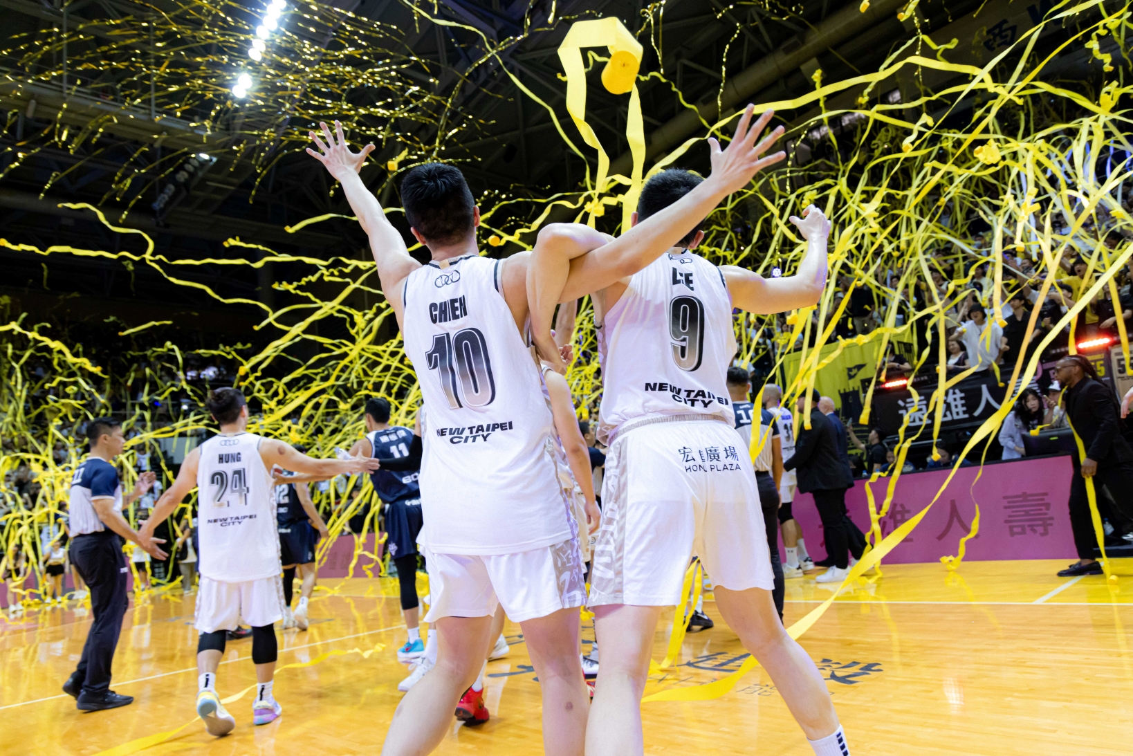 為了歡慶新北國王奪冠，7月1日至3日「17處場館」體適能免費入場。（新北國王提供）