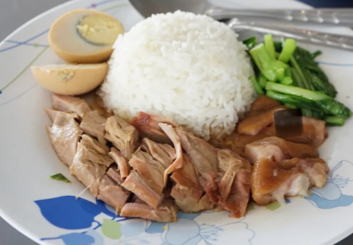 超過50名村民在參加一場喪禮後出現腹瀉、嘔吐等症狀，被緊急送往醫院救治。示意圖（翻攝自Grab）