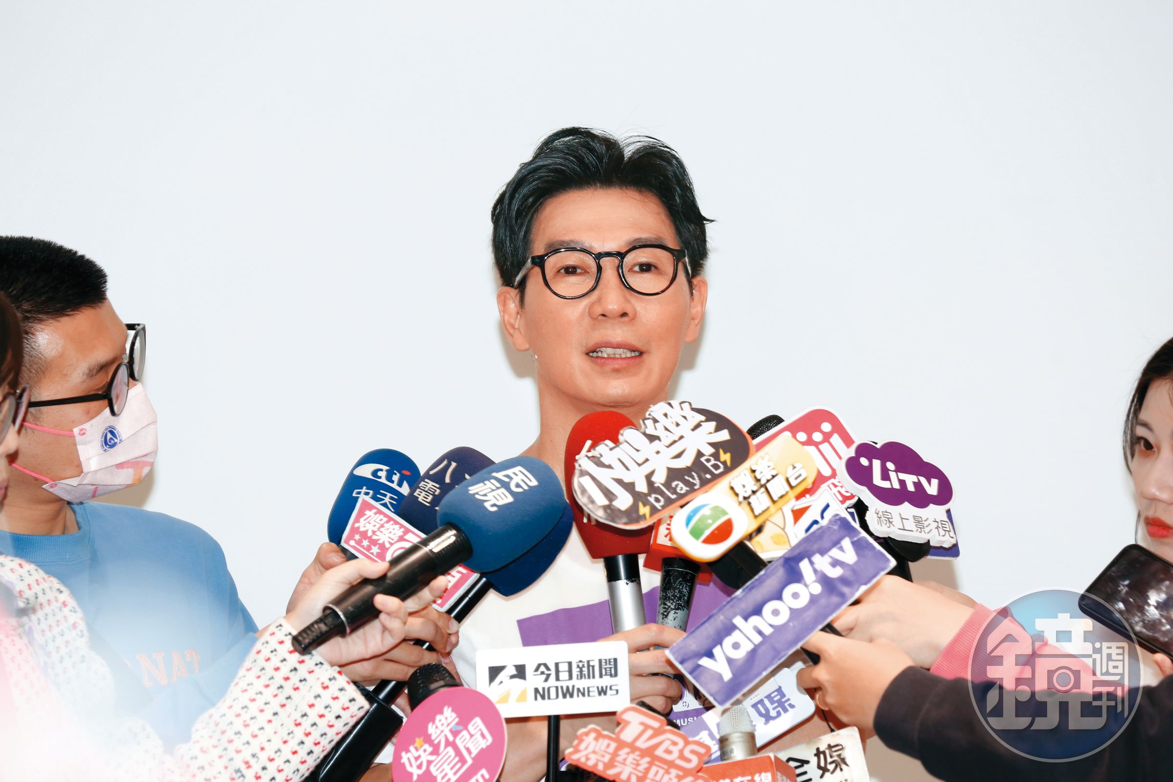 品冠出席經紀公司「凱渥」的龍年開工活動,當時他與老婆已捲入之前友人的投資糾紛,而且吃了不少悶虧。