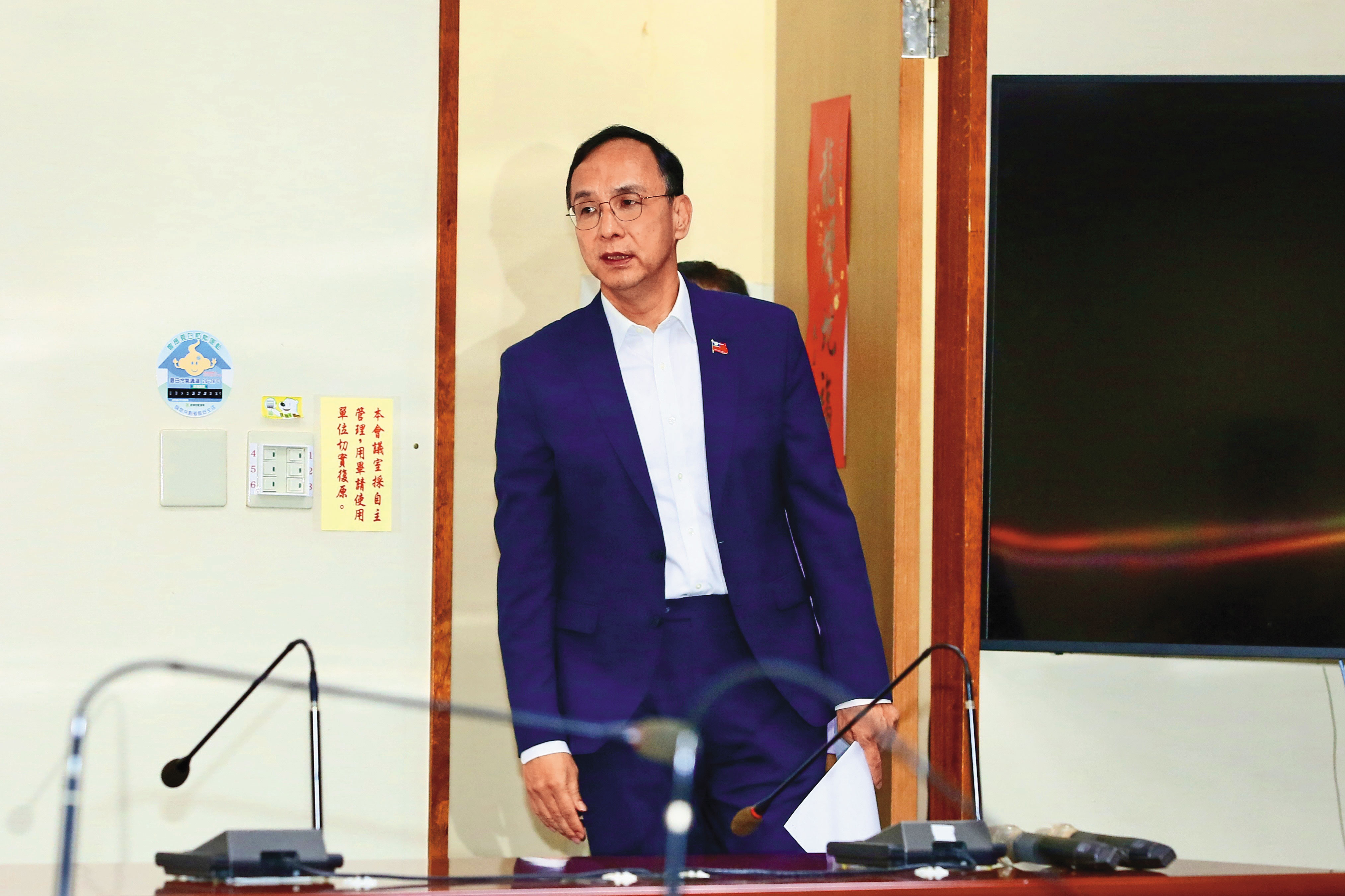 藍首波抗罷「完封勝」,連帶讓已有交棒準備的朱立倫聲勢回穩。