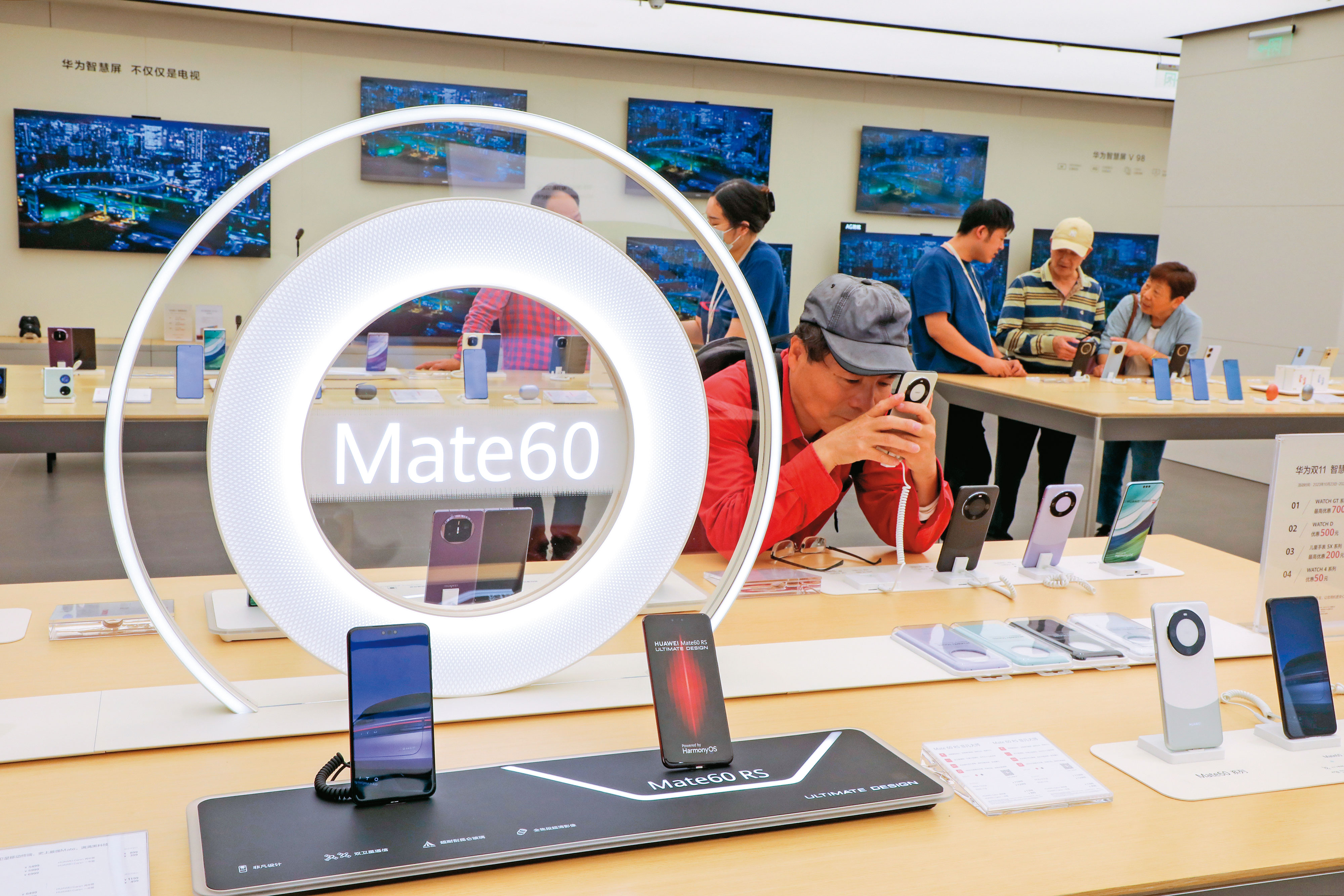 華為新手機Mate 60採用先進製程晶片，引起外界高度關注。（東方IC）