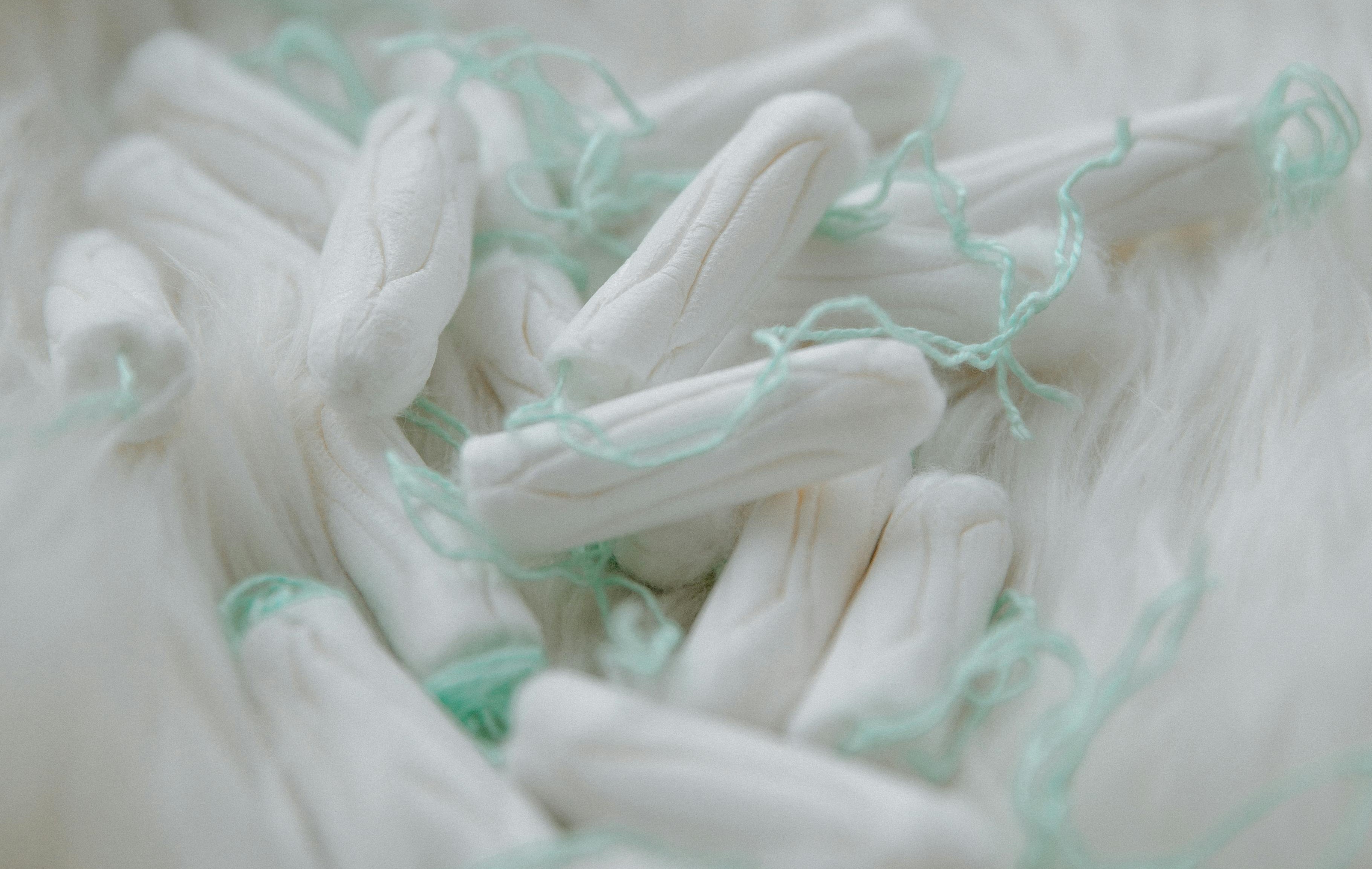 女網友表示在廈門機場過海關時,生理用品遭開包檢查。(示意圖/pexels)