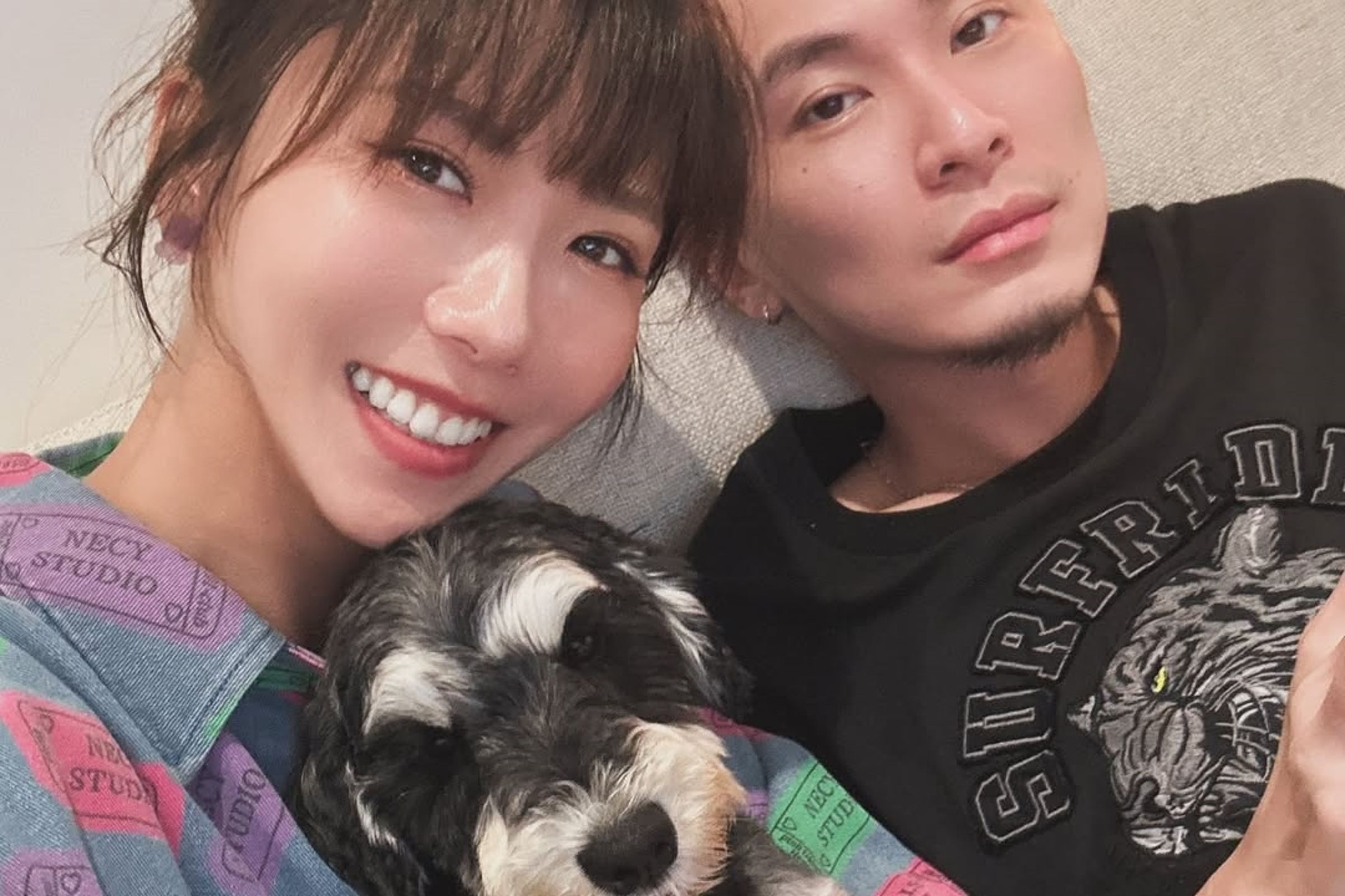 今年大牙曾發文慶祝和老公的5週年木婚。(翻攝自大牙IG)