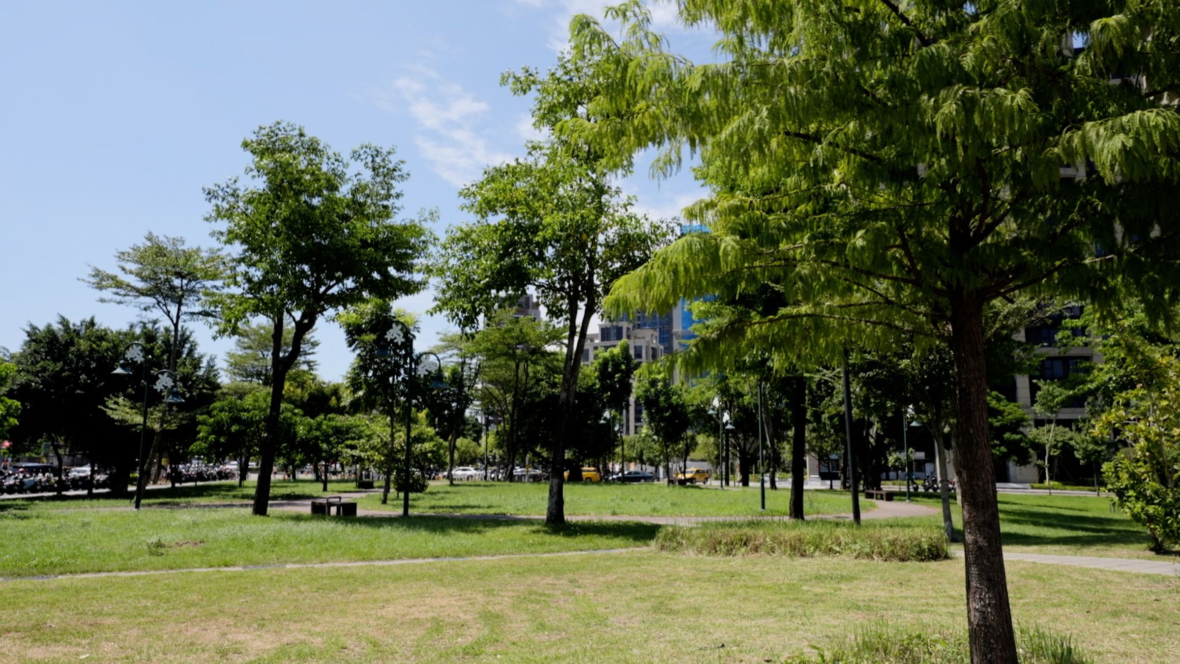 科技園區回饋土地建設公園與親水步道，永寧的公園綠地面積將大增。（示意畫面）