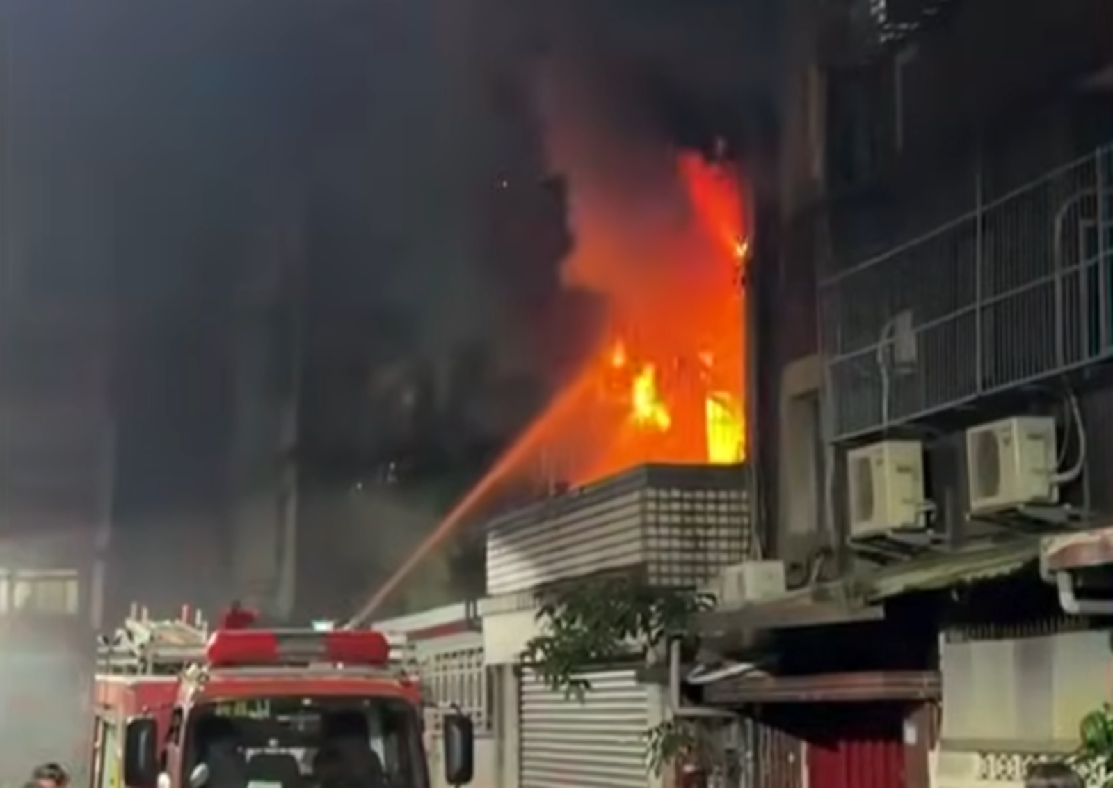 新莊惡火16歲少女不幸喪生 消防員悲嘆:妹妹抱歉,我們盡力了