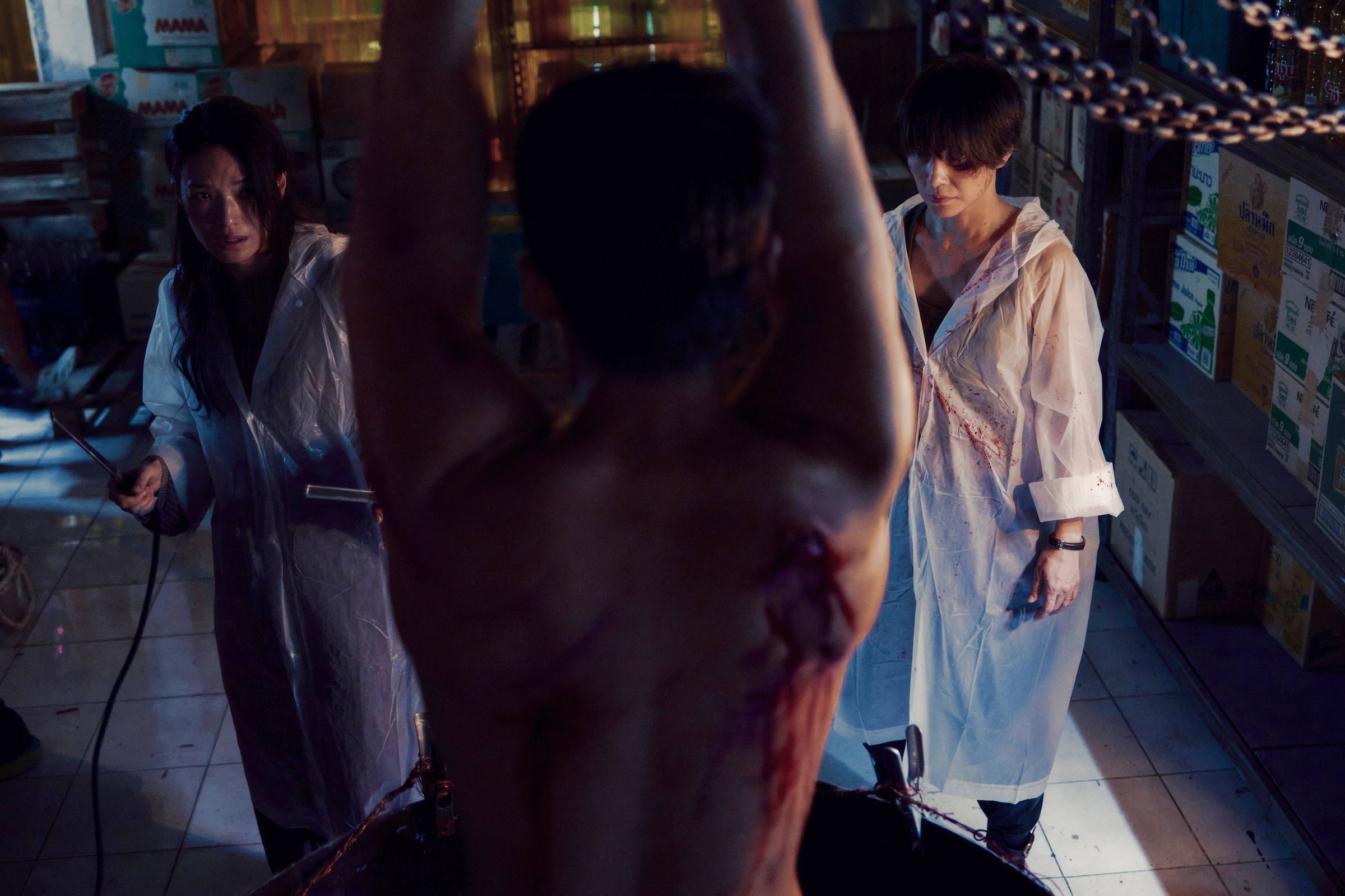 影后舒淇、李心潔首部Netflix華語作品獻給原創影集《回魂計》。(Netflix提供)