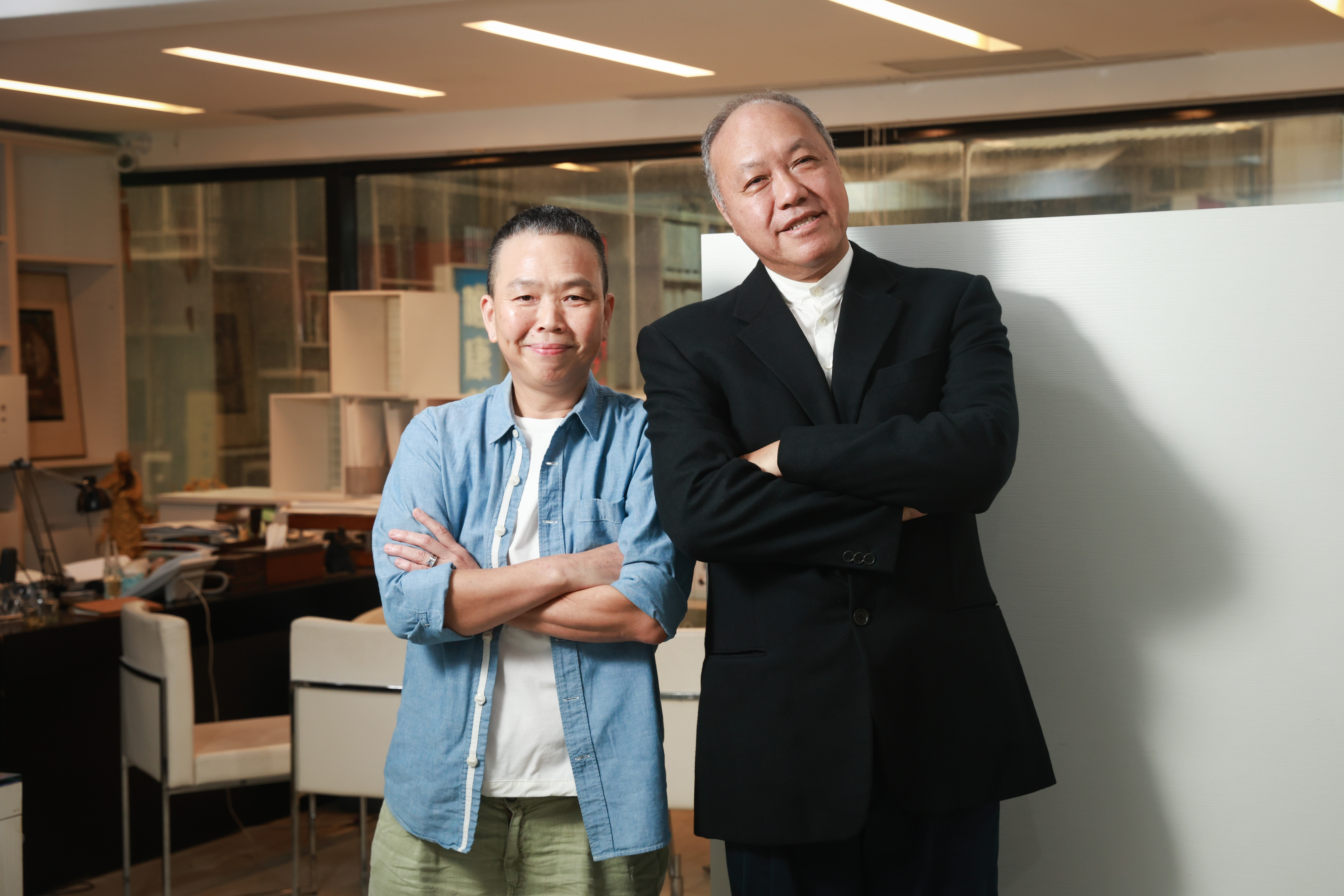 資深製作人王鈞(右)攜手李慧蘭(左)打造《我的成長》。