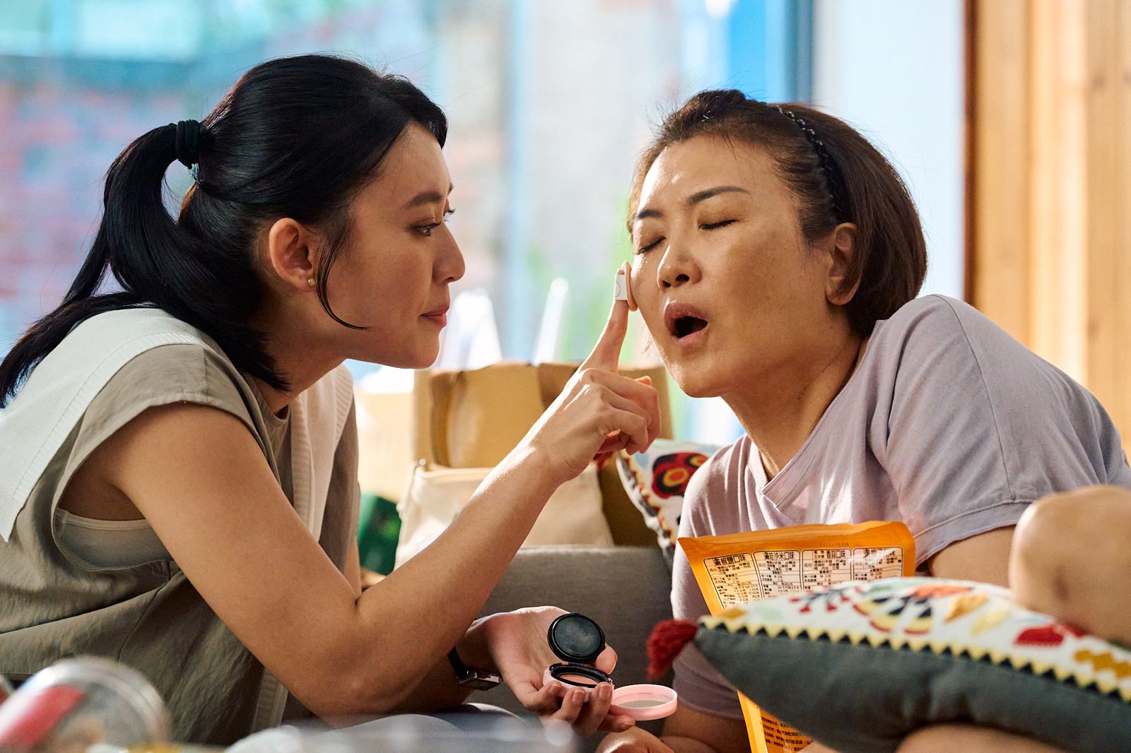 姚黛瑋被公認反差大 情勒母超逼人