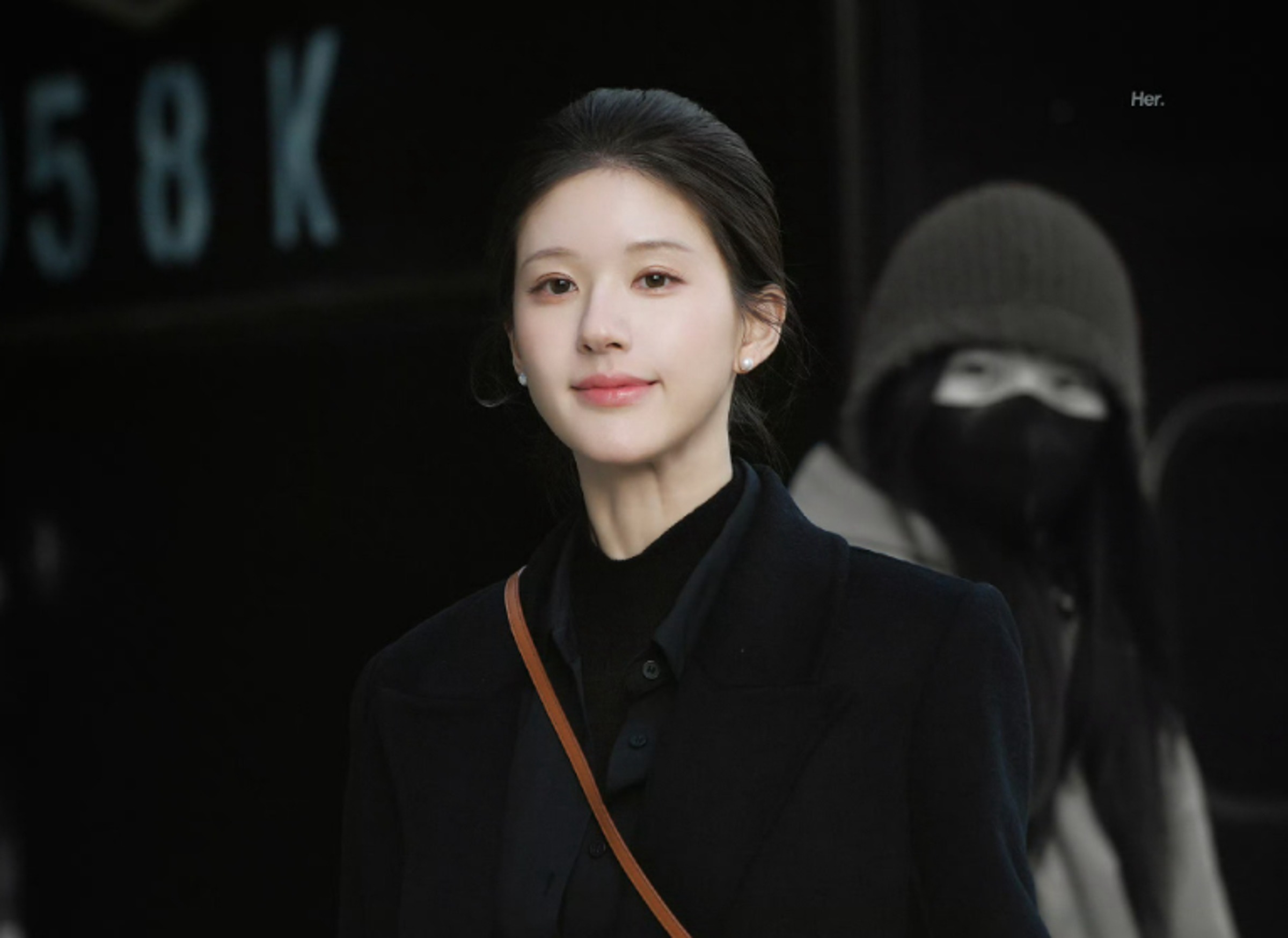 趙露思去年因推廣陜西延安蘋果汁陷入「假助農」爭議，一怒退出微博，轉戰小紅書。（微博圖片）