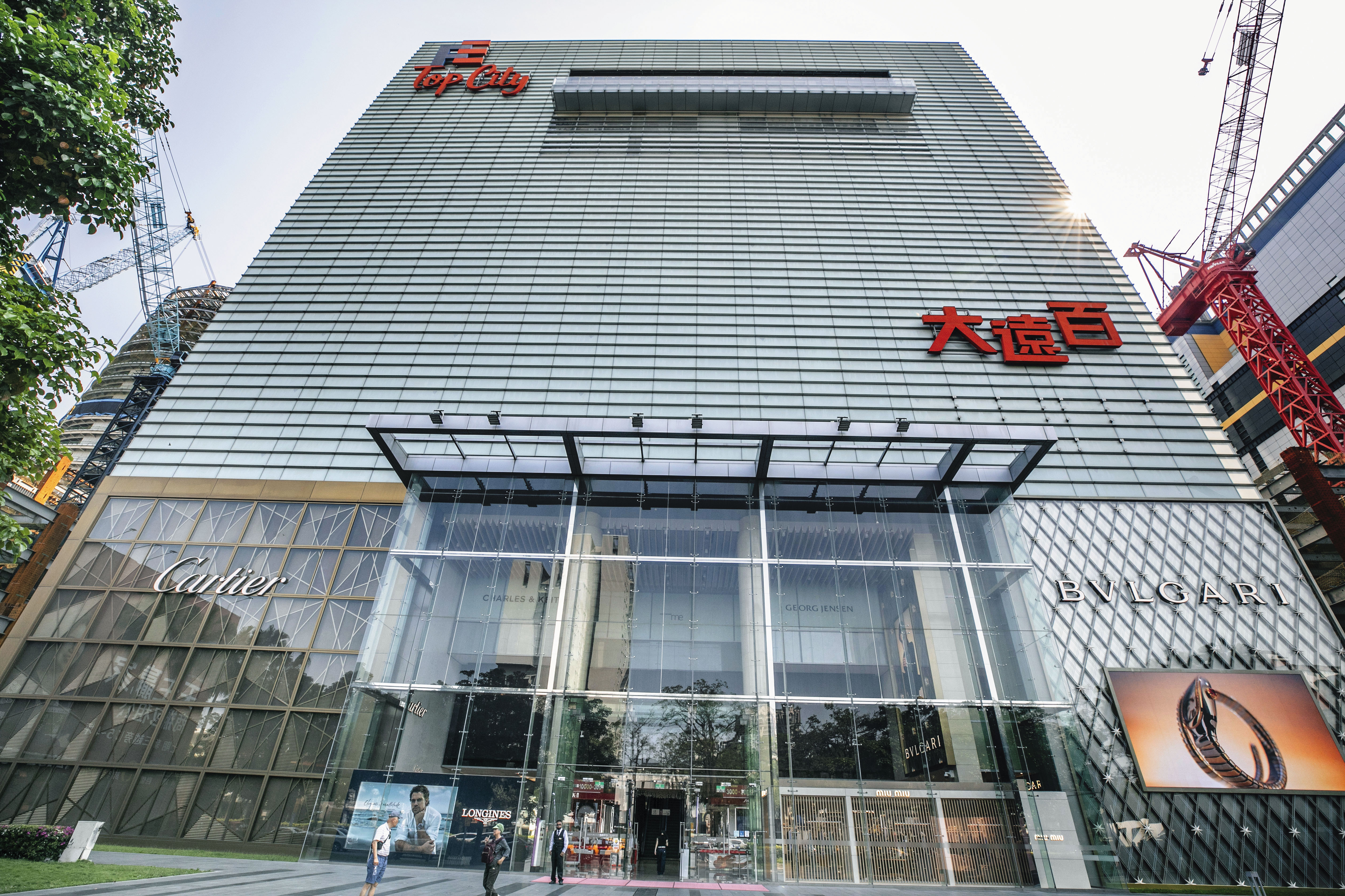 去年登上店王的台中大遠百，面對強龍壓境，已鞏固VIP客戶為主力。
