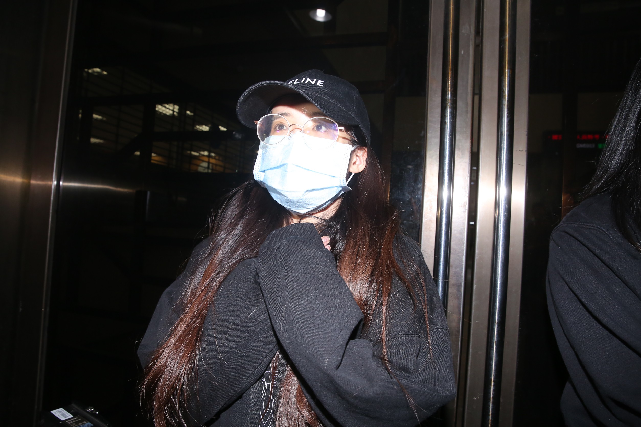 阿沁妻子花花（圖）吸食大麻，獲緩起訴處分。（本刊資料照）