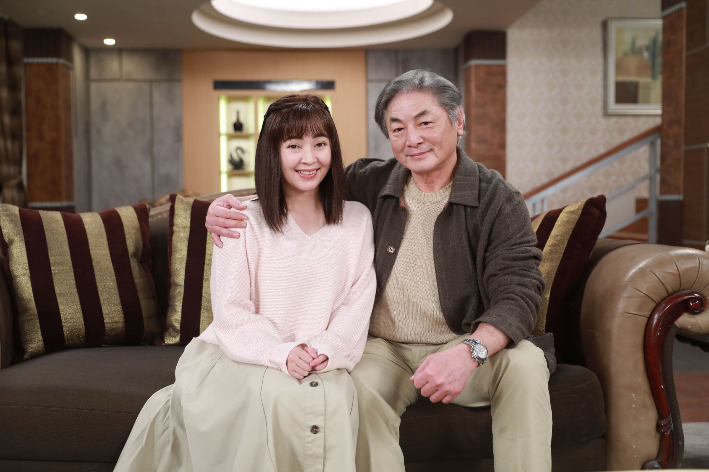 聶秉賢加入民視八點檔《好運來》，開心飾演蔡燦得的爸爸，兩人已有非常好的默契。（民視提供）