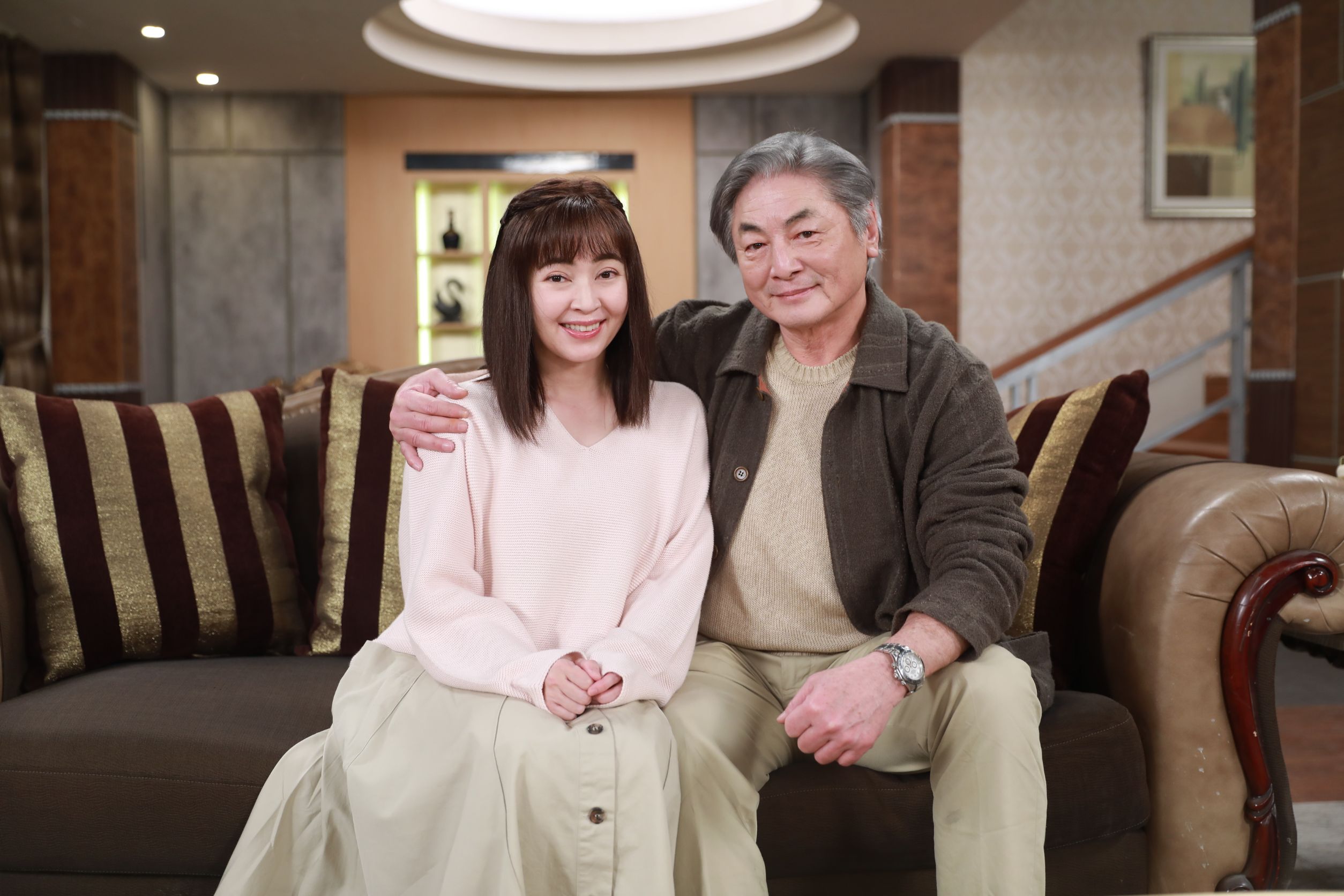 聶秉賢加入民視八點檔《好運來》，開心飾演蔡燦得的爸爸，兩人已有非常好的默契。（民視提供）