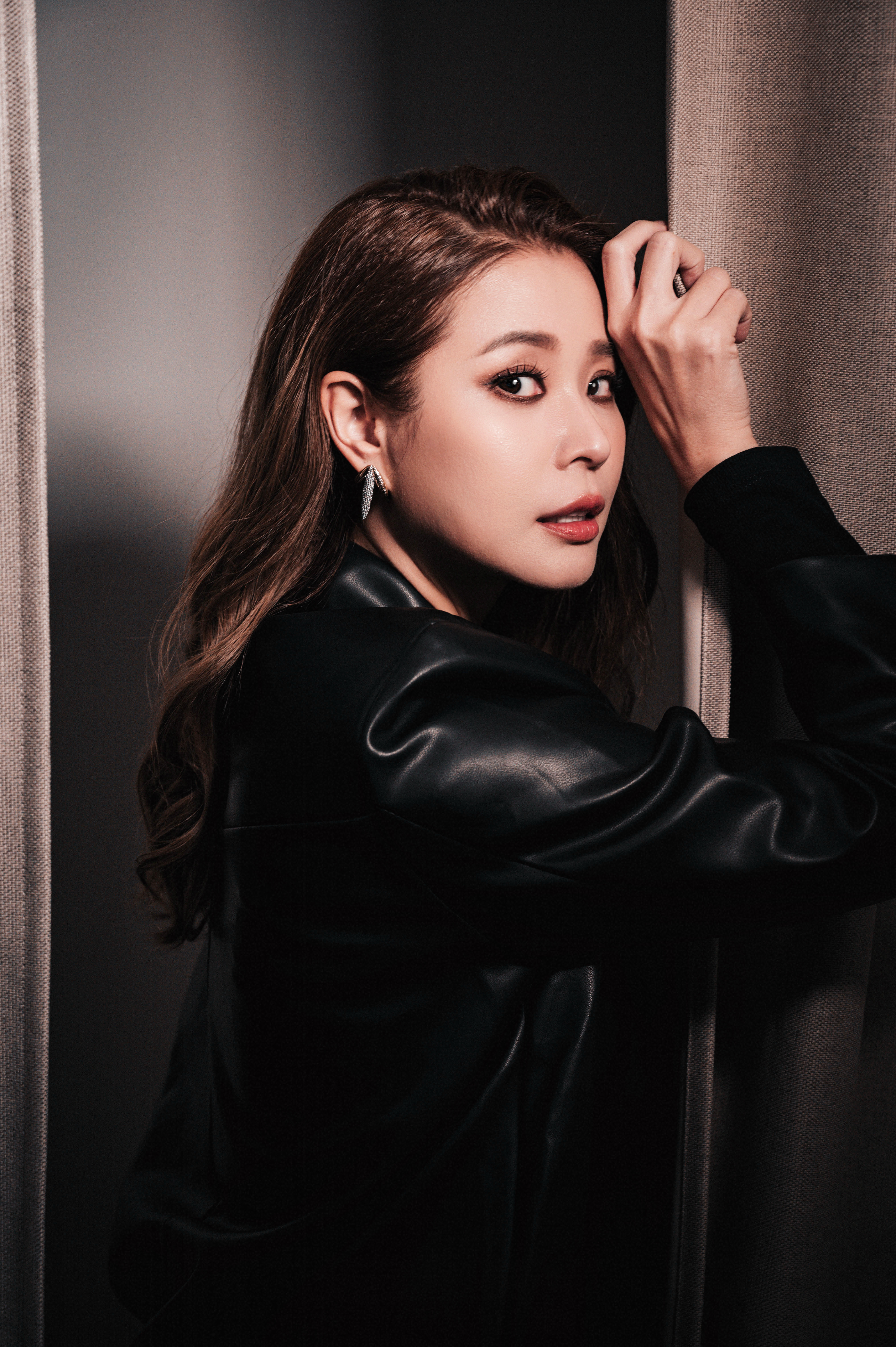 李燕自認並非八點檔乖乖女,反而個性很剛烈。(齊石傳播提供)