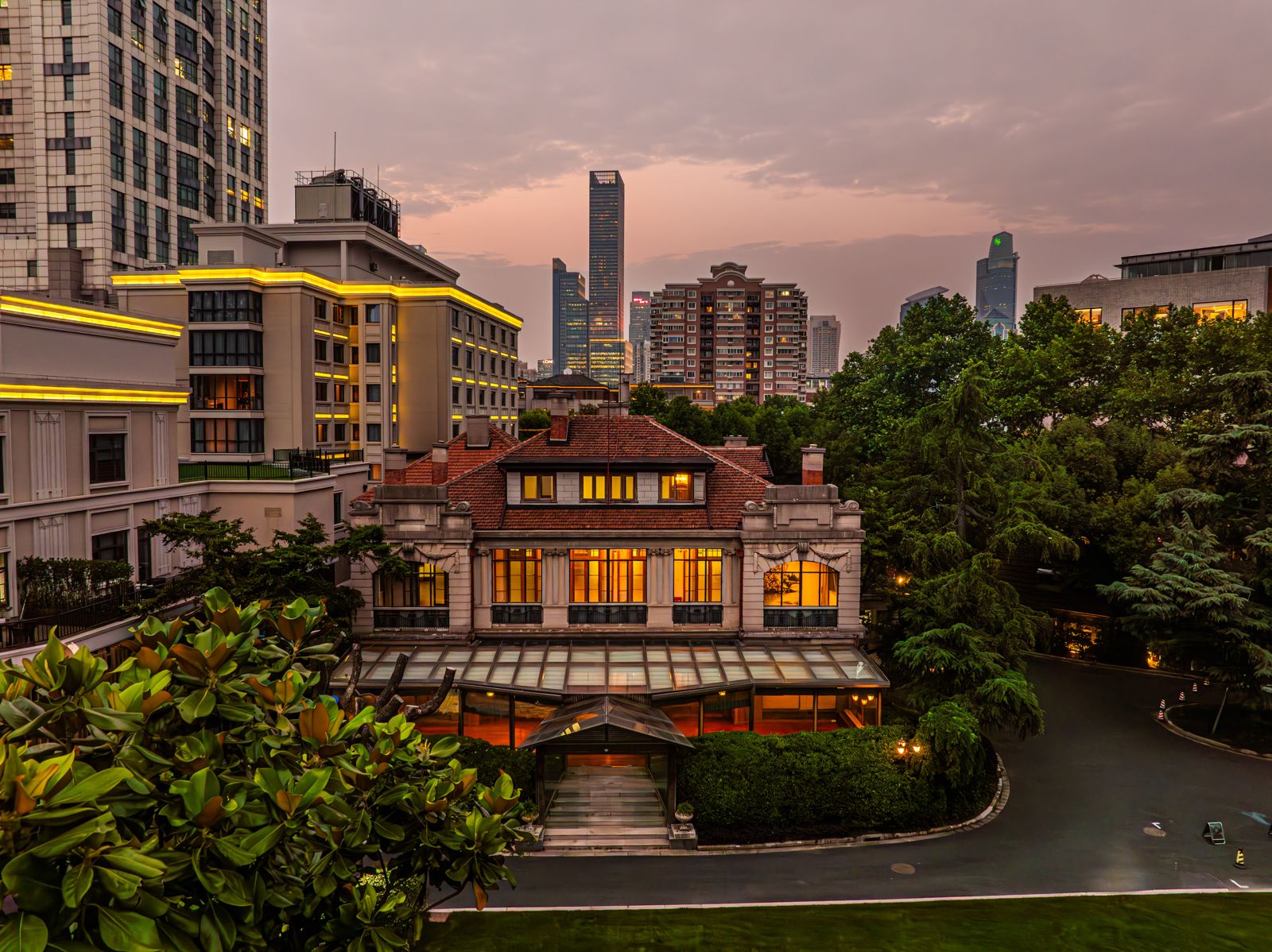 從歷史外交廳到葡萄酒圖書館!尼克森總統曾踏足的上海百年大公館 年底變身精英葡萄酒會所「67 Pall Mall」