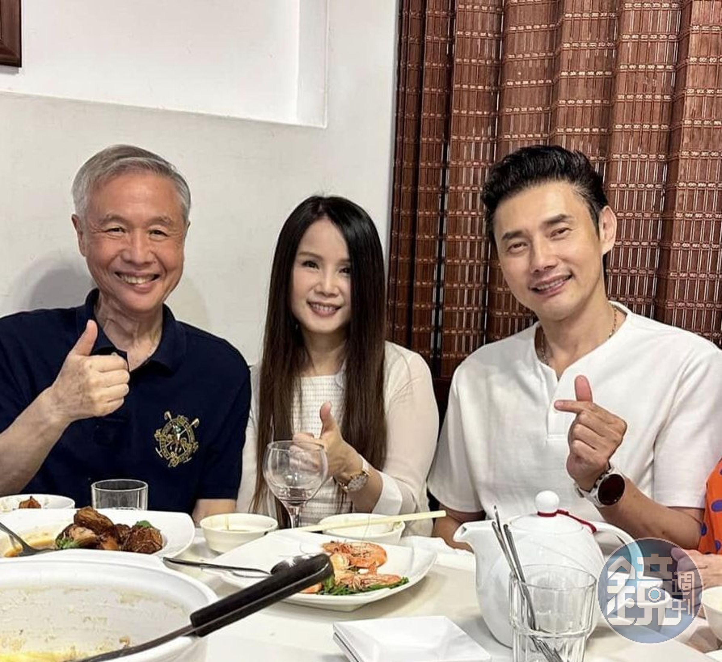 龐祥麟三年前和包偉銘夫妻聚餐合影，氣色還不錯。臉書