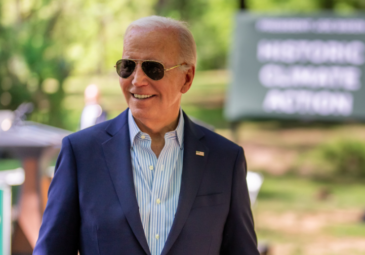 拜登近日受訪時表示，若他當初沒有退出大選，有信心能夠贏過川普。（翻攝自The White House臉書）