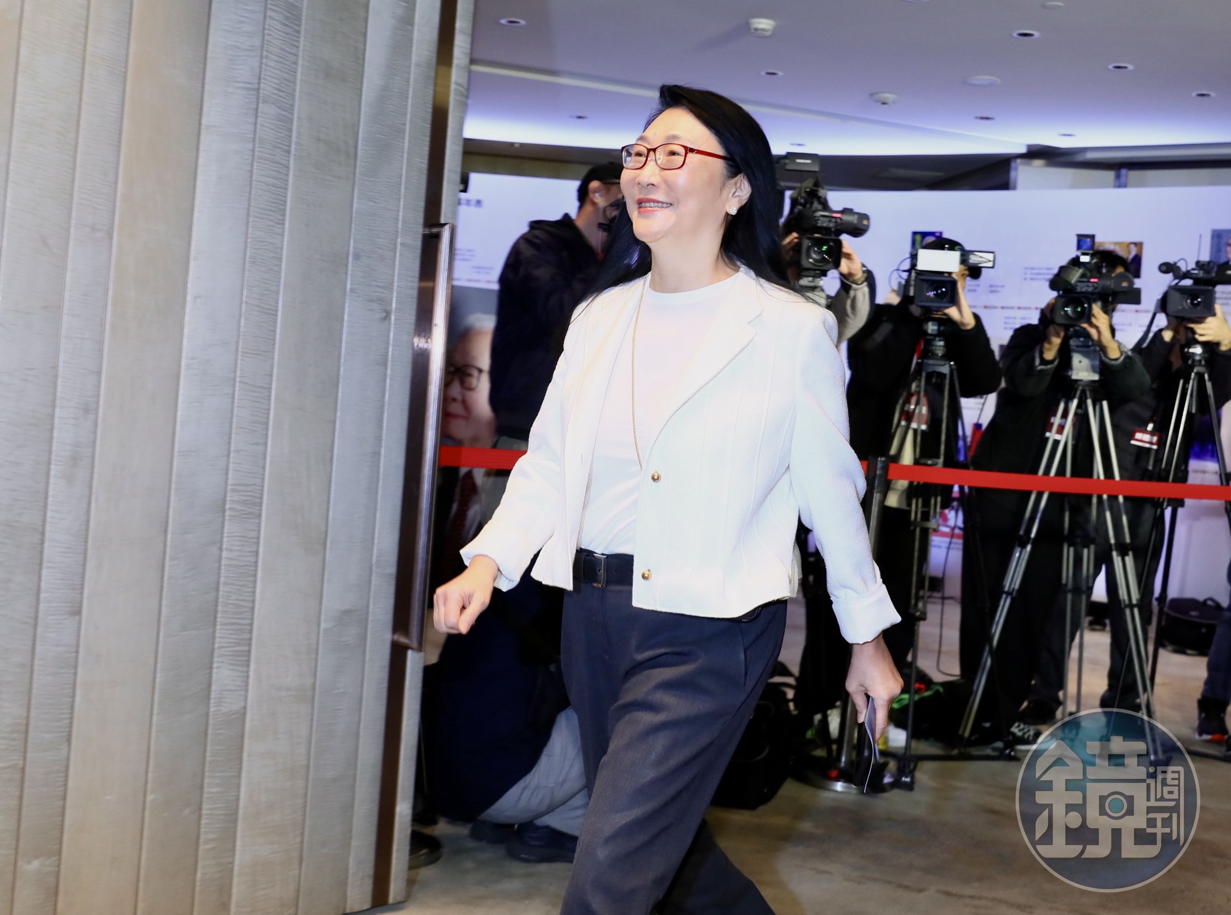 宏達電董事長王雪紅出席張忠謀新書發表會。