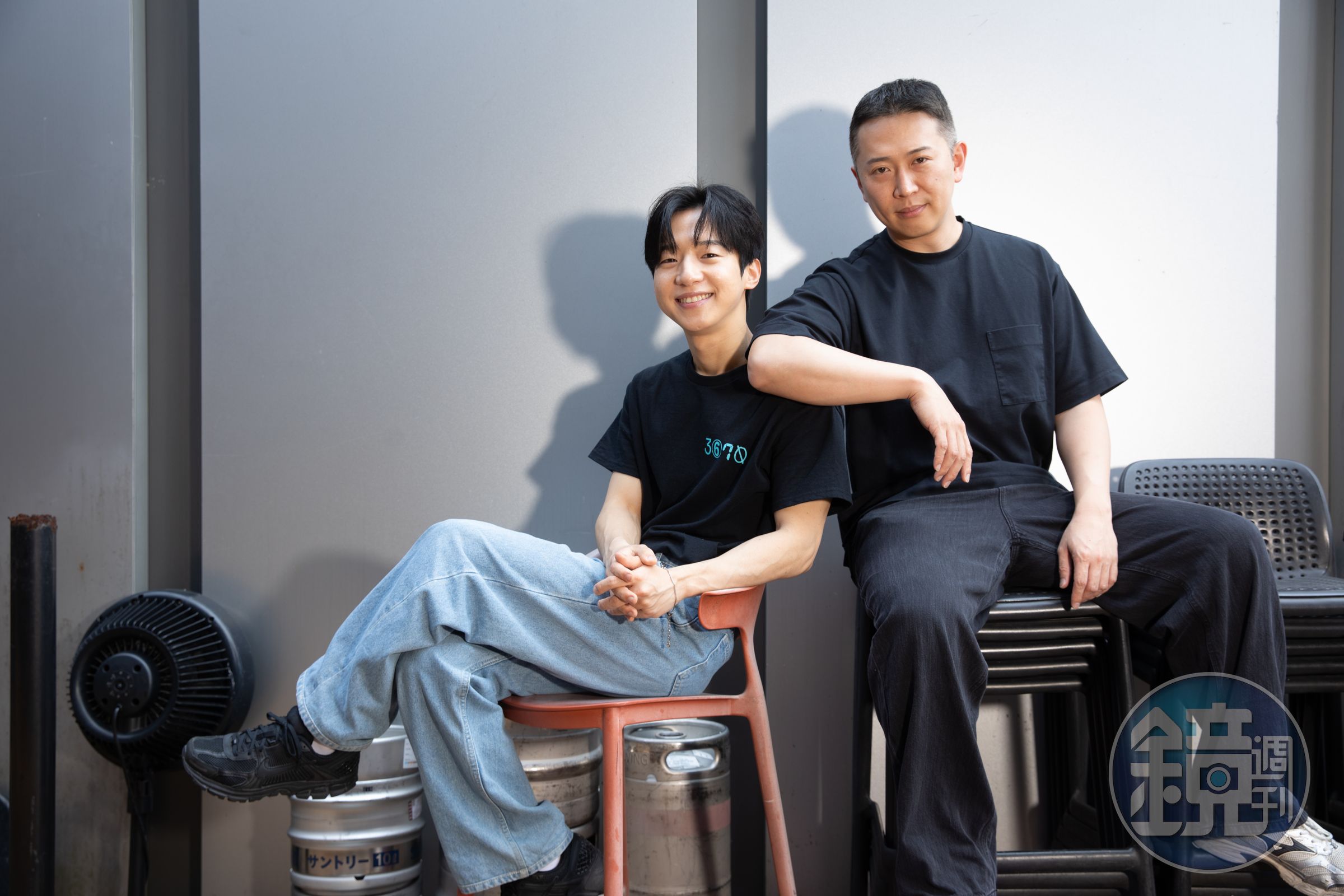 導演朴俊浩(右)與金賢睦(左)以謹慎態度面對《3670》,希望能將最真實的面貌呈現給觀眾。