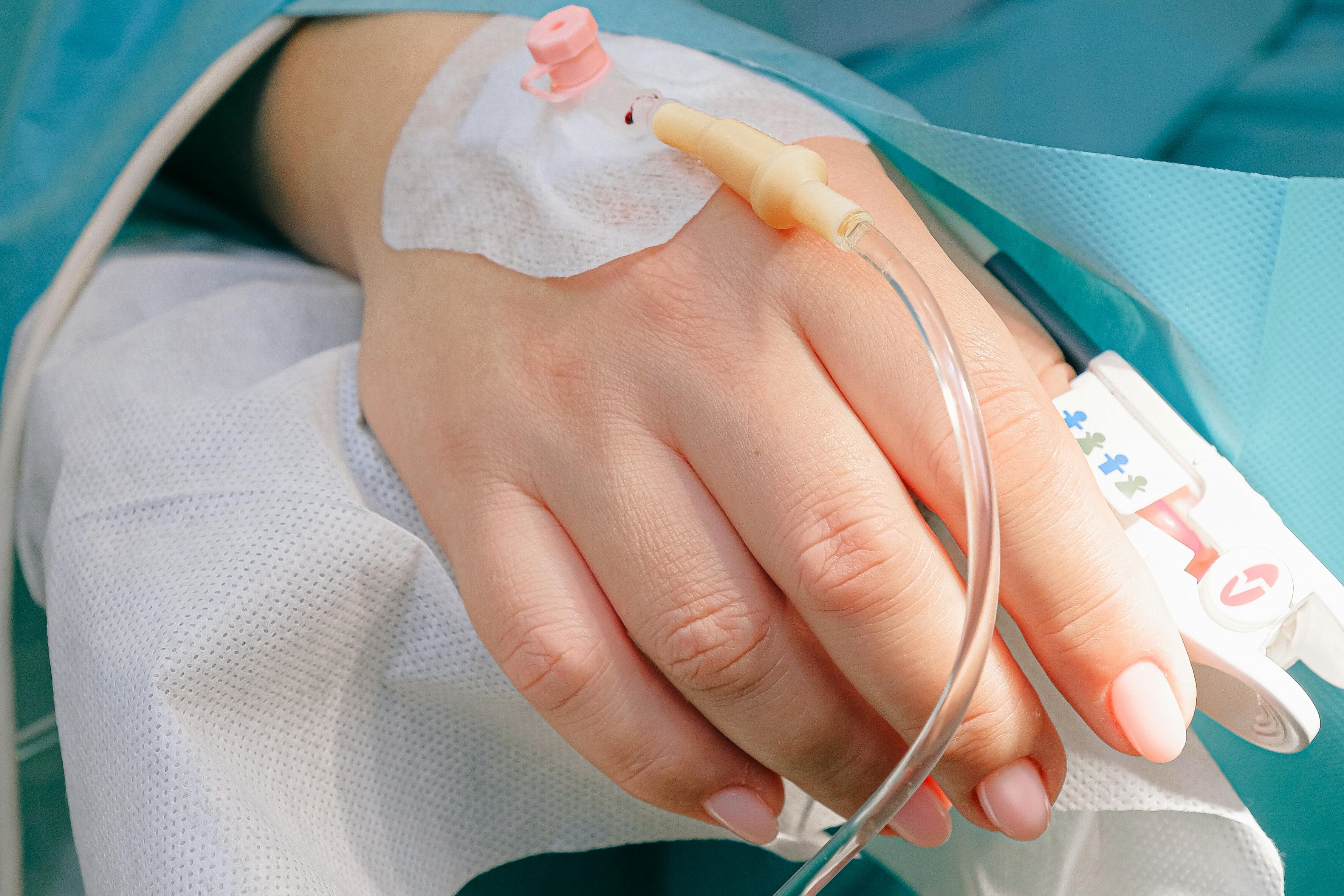 「麻姐」直言最怕遇到開刀病患「全手全腳都做美甲」（pexels提供）