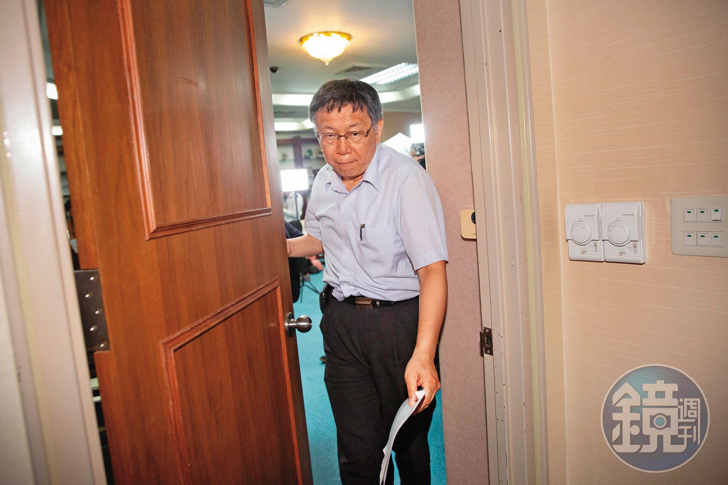 柯文哲(圖)曾在市長室與彭振聲、沈慶京、朱亞虎會面談京華城。