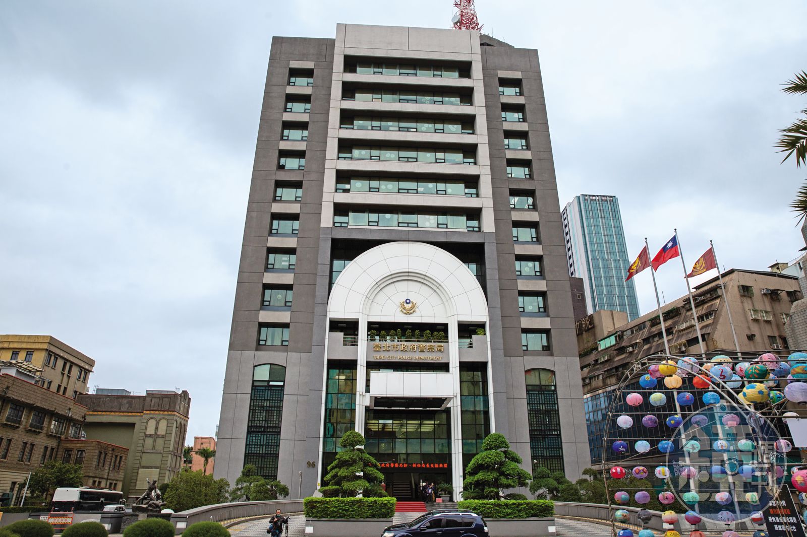 鄰居得知小芬遭猥褻後，帶她到台北市警察局（圖）某分局的派出所報案
