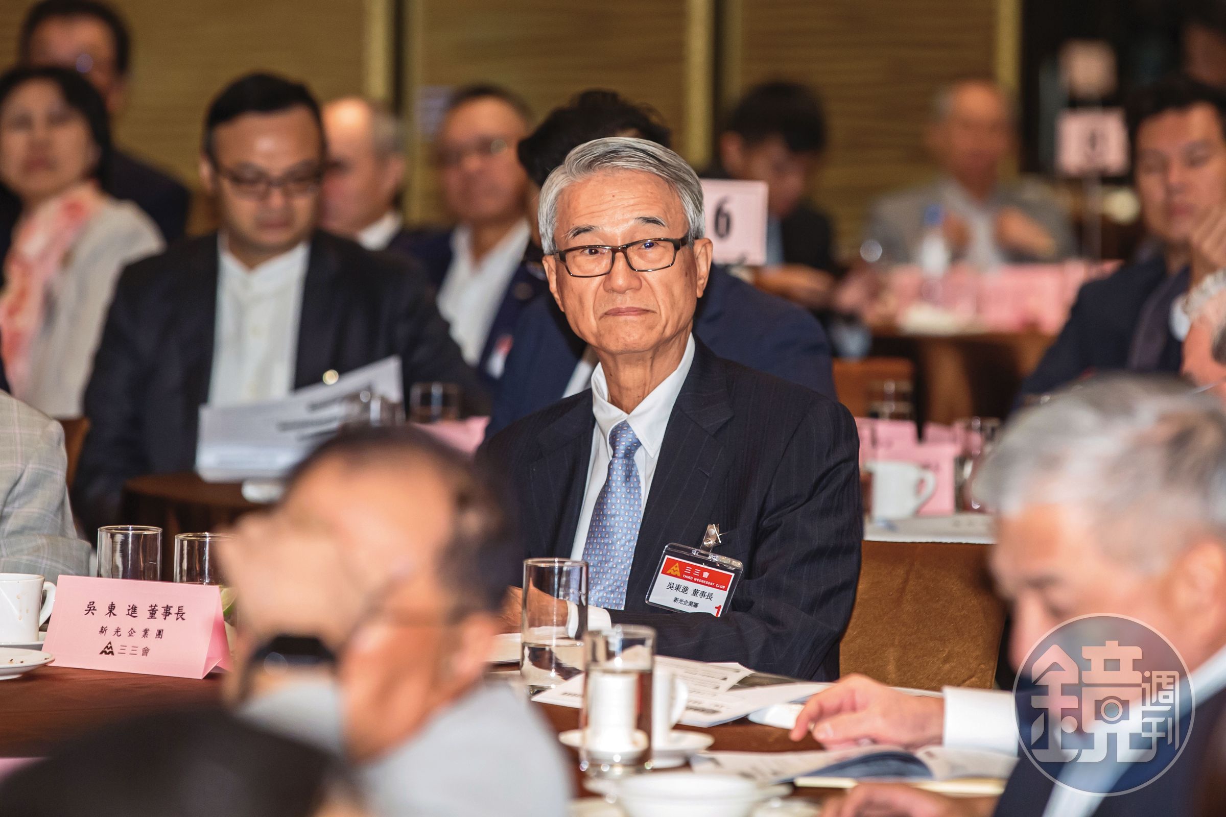 新光金創辦人吳東進剛結束新光三越爭奪戰，本週又面臨爭分產官司。