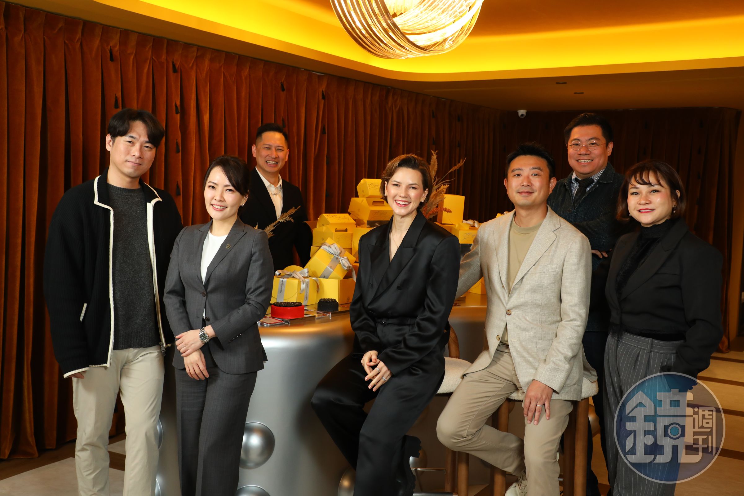 來自香港、韓國、臺灣的RCC成員在台北齊聚一堂,共同協助第一家海外旗艦店的開幕事宜。