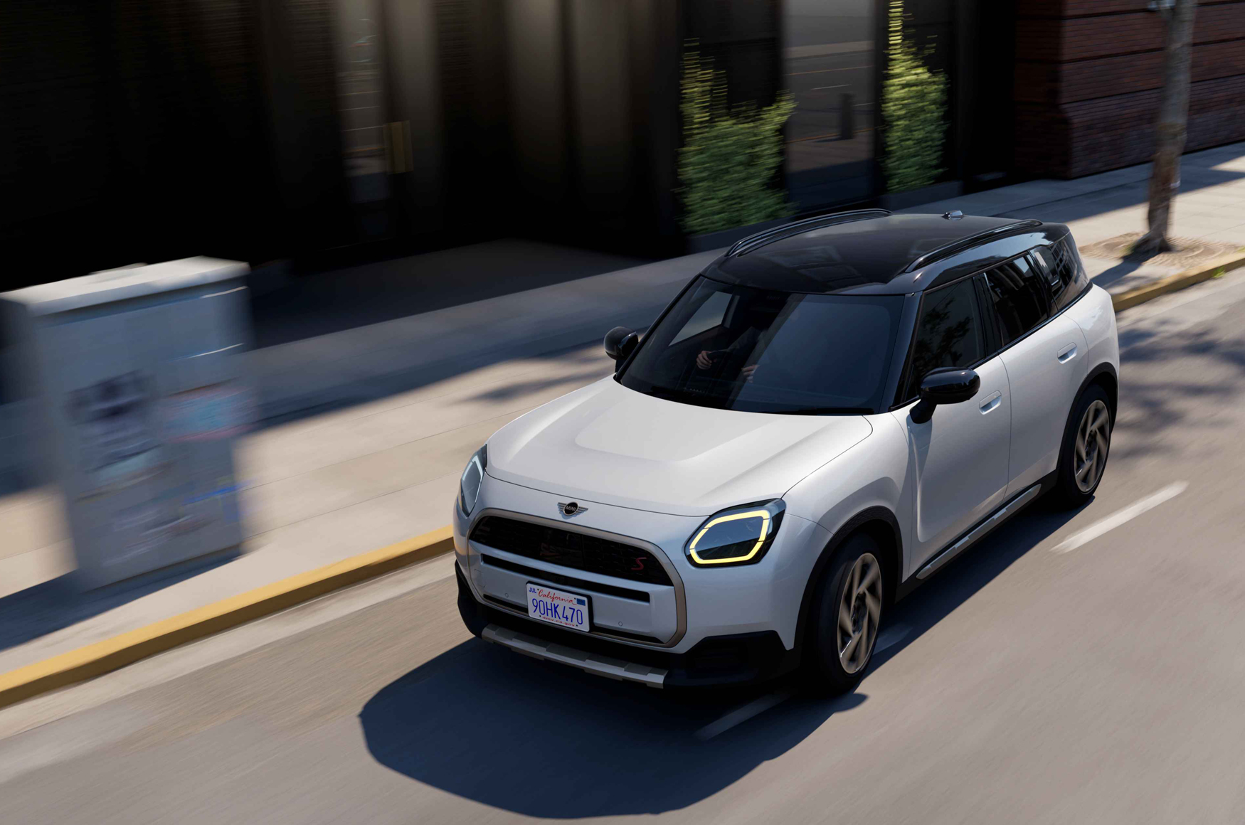 MINI純電家族再添新成員，MINI Countryman E運動休旅即日展開預購！