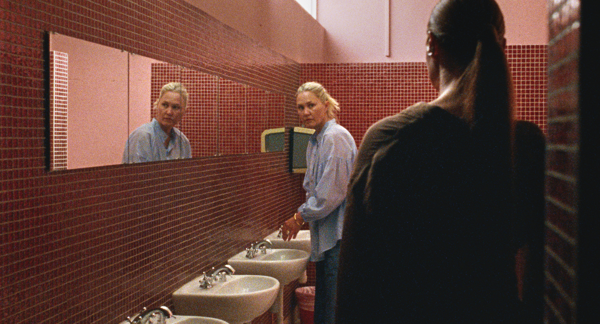 男孩對同學做出失序行為,雙方家長竟是舊識,兩個男孩間的衝突竟隱藏過去的祕密。(好威映象提供)