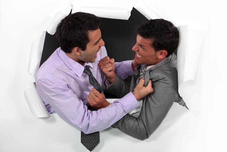 一名男網友直接硬起來槓上主管，讓不少網友看了直呼過癮。示意圖，非當事人 。（東方IC）