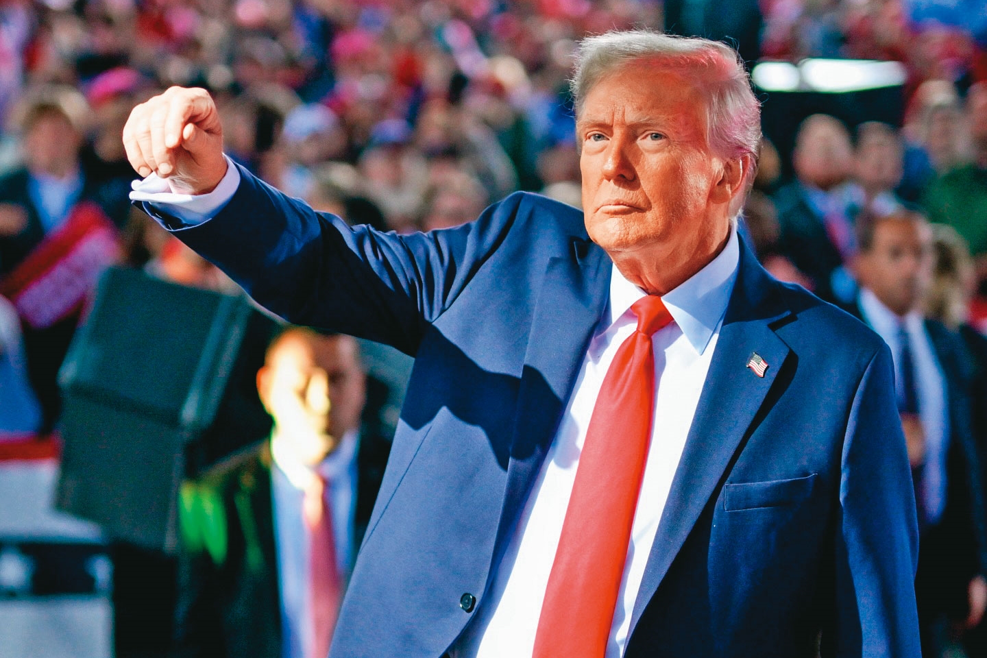 川普揚言對墨、加課徵25％關稅，實則為逼迫墨西哥新總統，台商根本不在川普的關稅雷達內。（翻攝川普臉書）