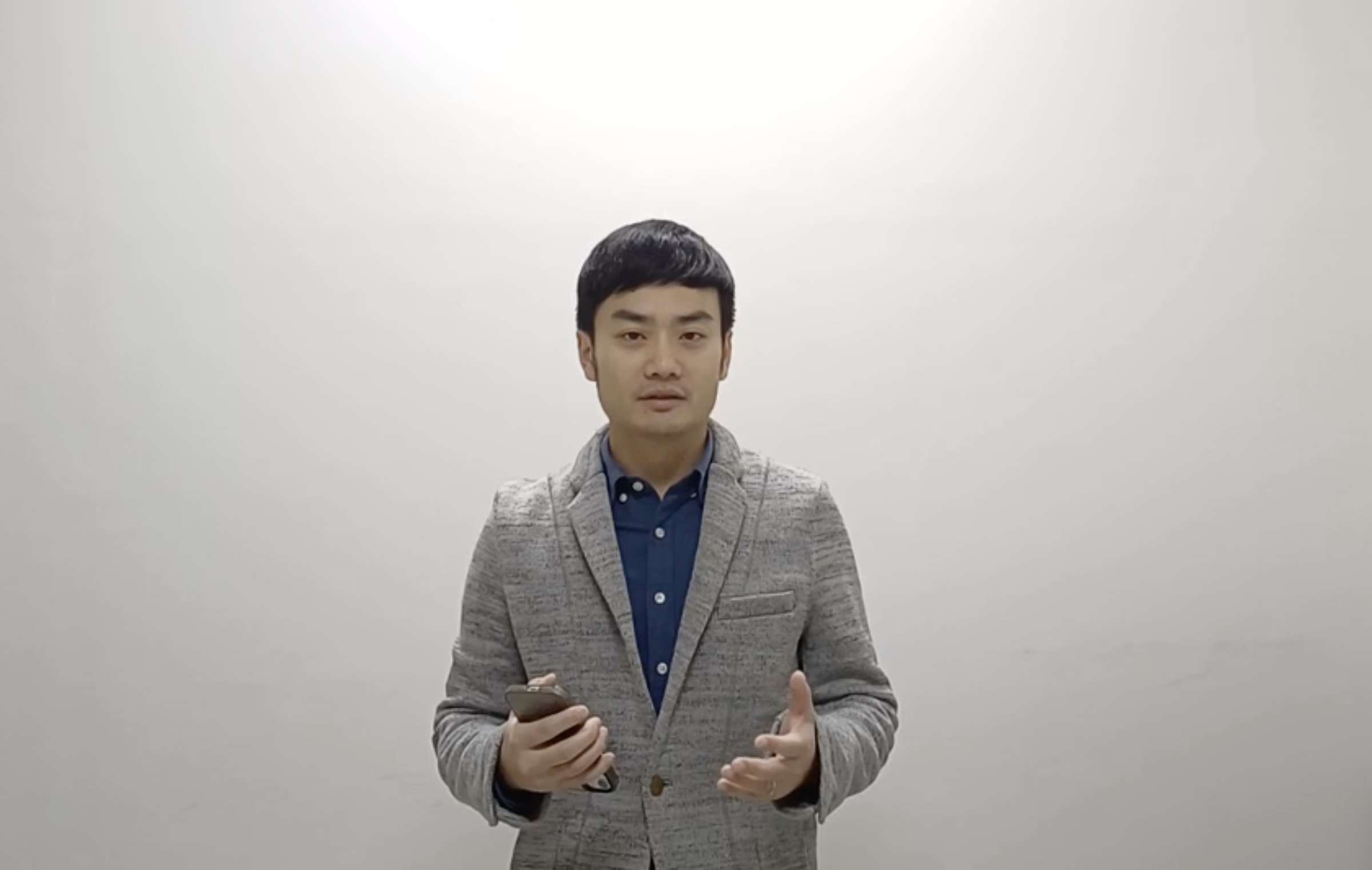 殷瑋反批羅文嘉。(台北市政府提供)