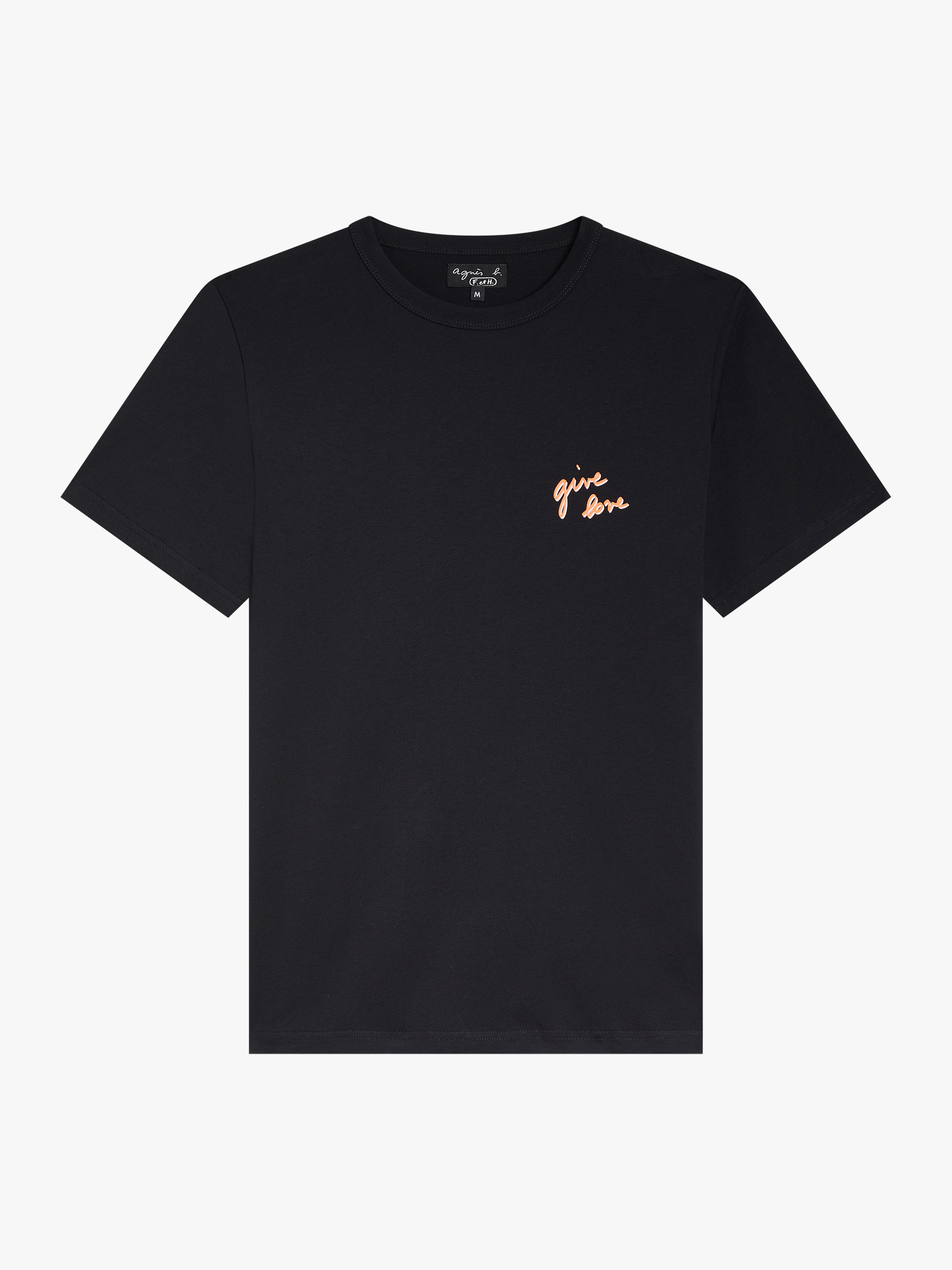 give love T恤。NT$4,280（agnès b.提供）       