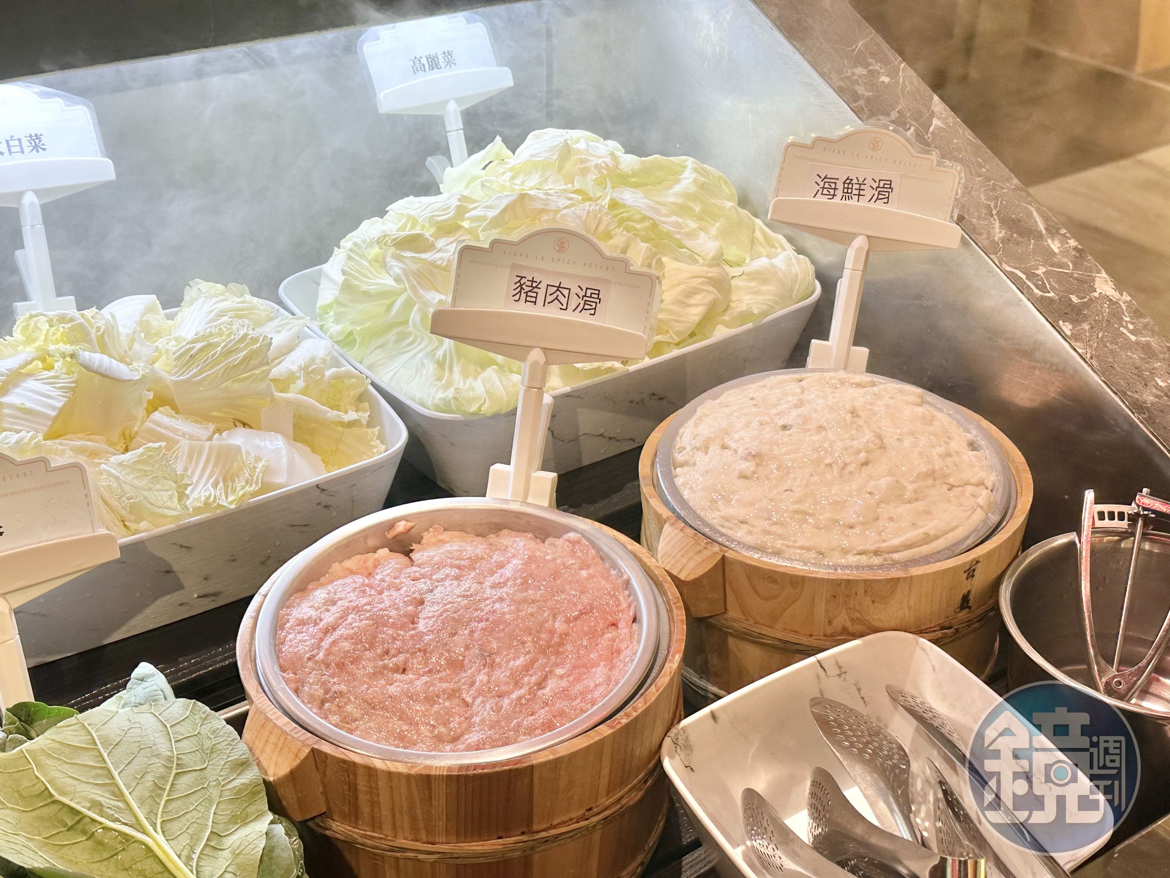「豬肉滑」彈脆、肉味足,「海鮮滑」口感軟Q。