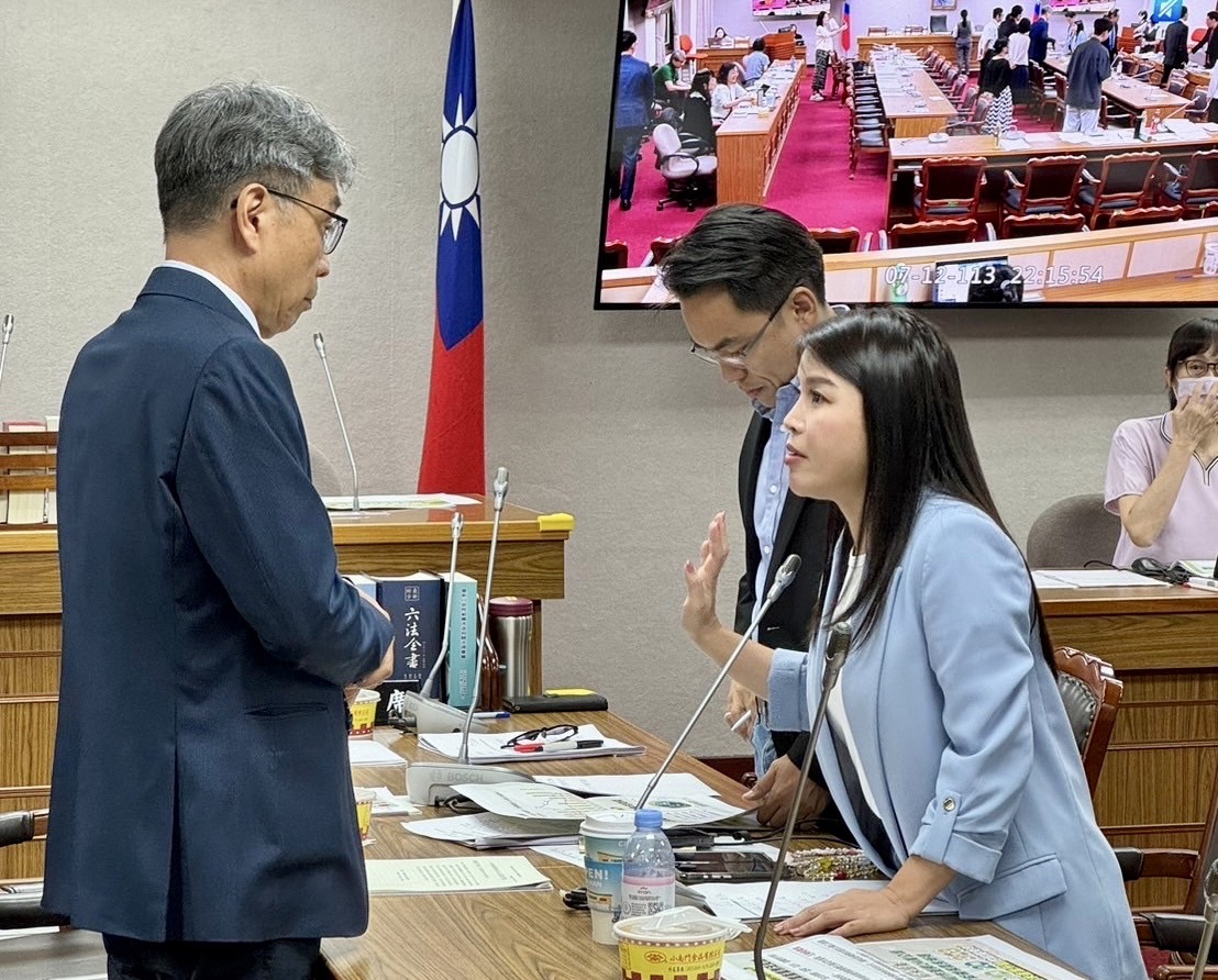 農業部反對提高公糧收購價格，國民黨立委張嘉郡批評不該強迫老農「老年轉業」。（張嘉郡國會辦公室提供）