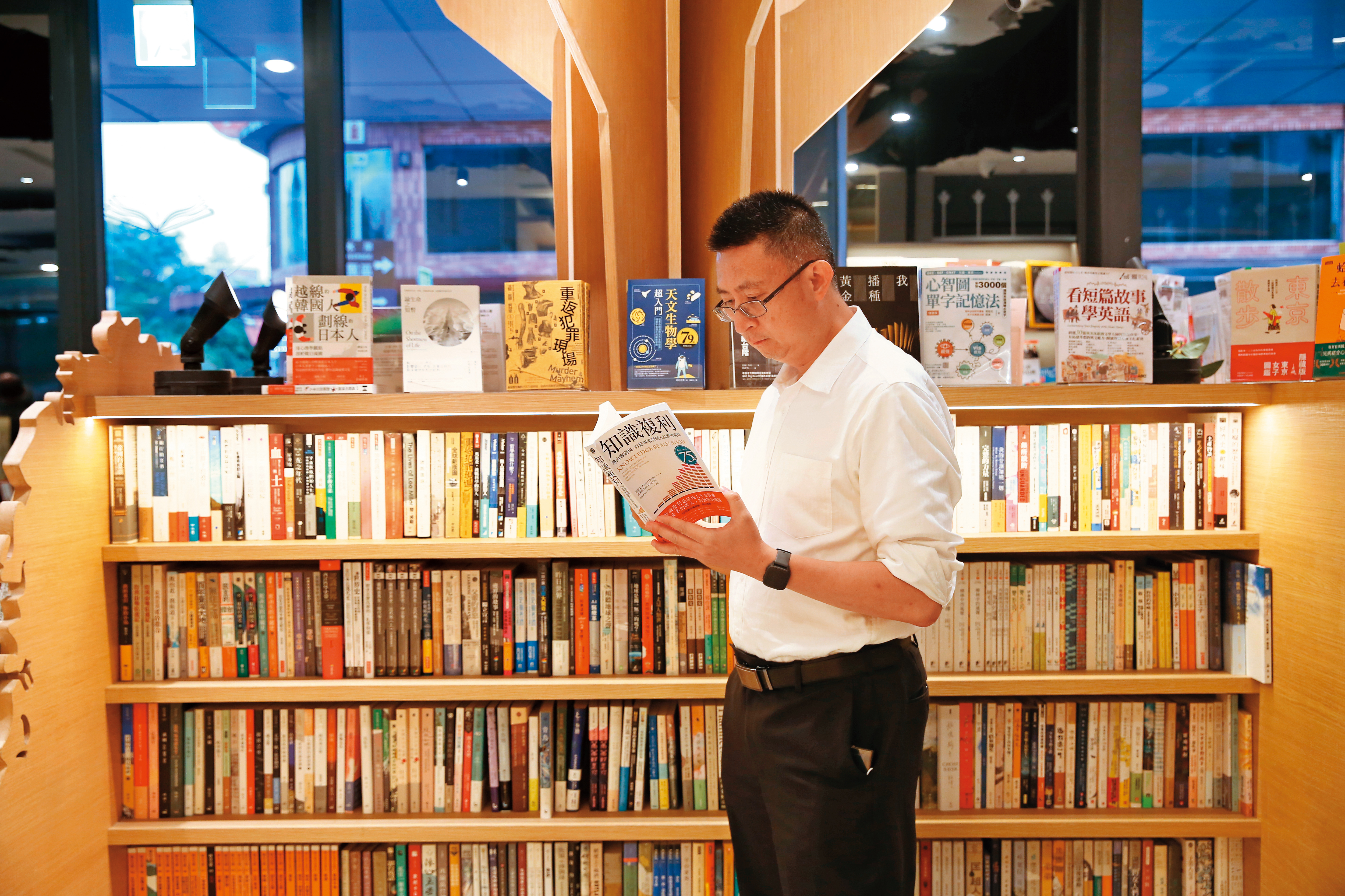 3年多前，小朱透過集中重押長榮賺到大筆財富。