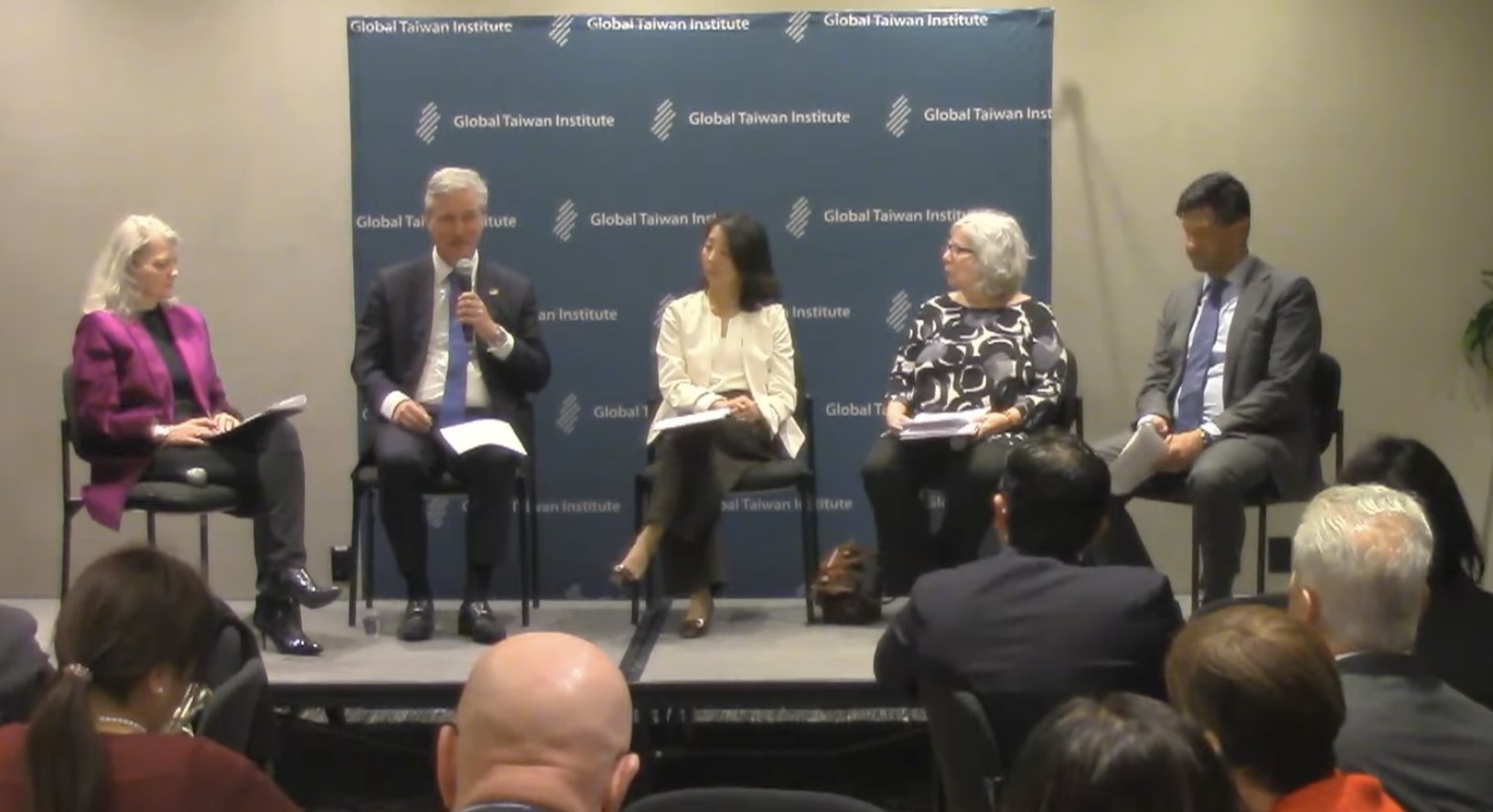 歐布萊恩出席GTI座談會，證實將賴清德的賀函轉交給川普。（翻攝自X @globaltaiwan）