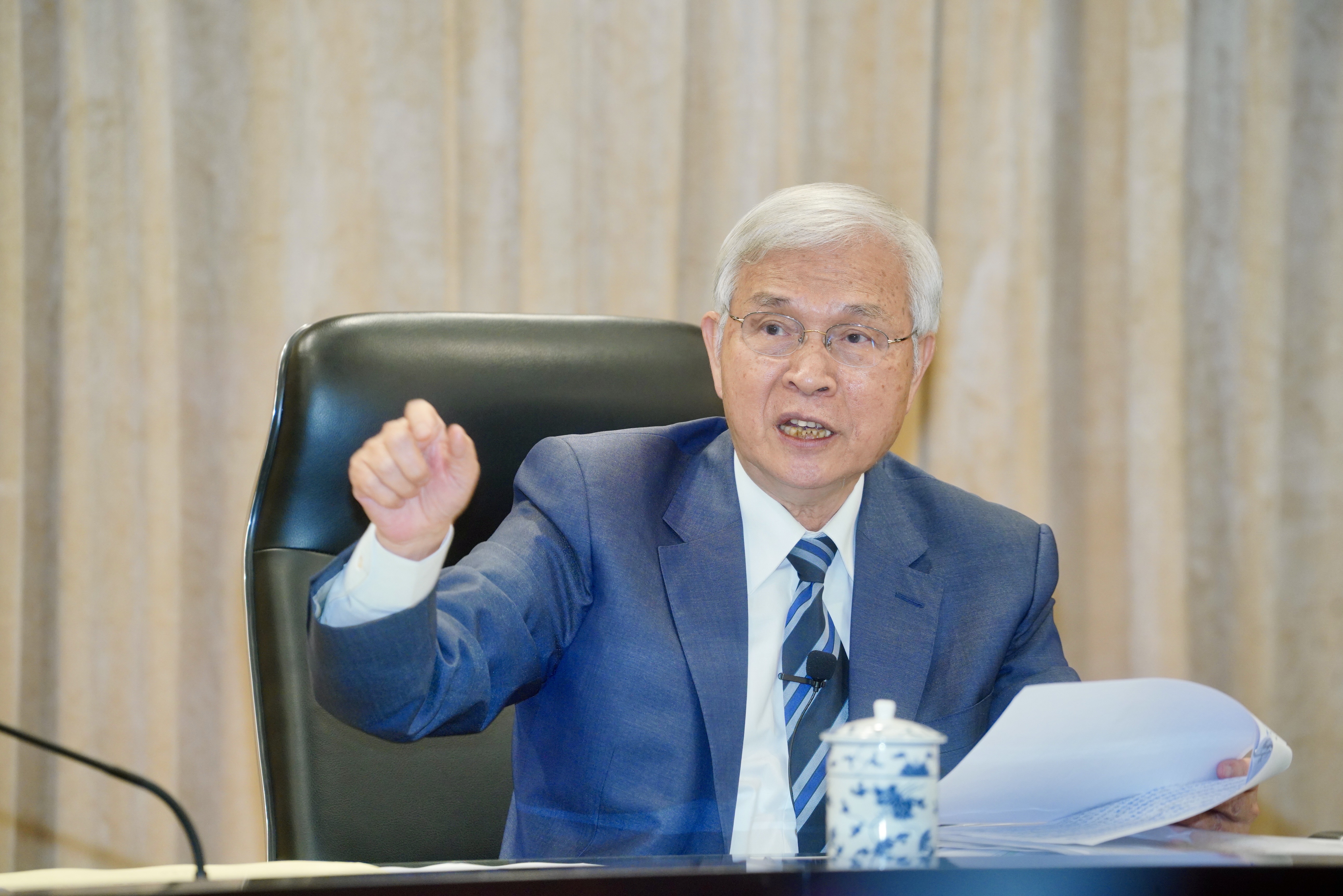 中央銀行昨（18）日召開第2季理監事會議，決議維持政策利率不變。