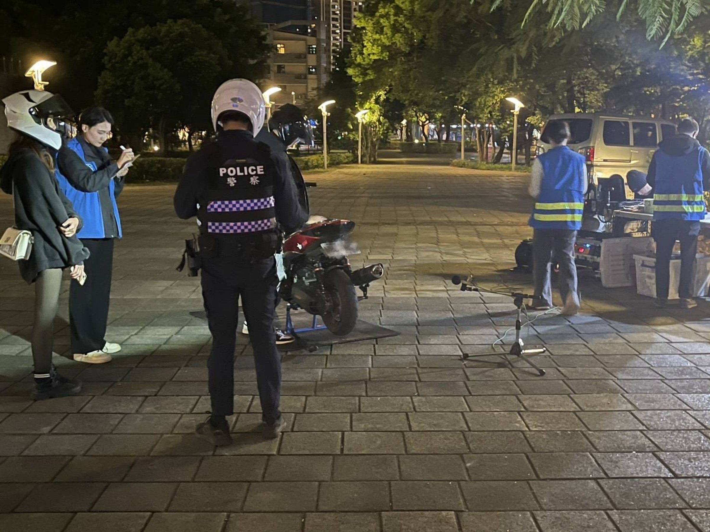 《噪音管制法》修正案剛三讀通過，桃園市警分局日前執行靜桃專案，一晚就抓到7車噪音超標違規。（警方提供）