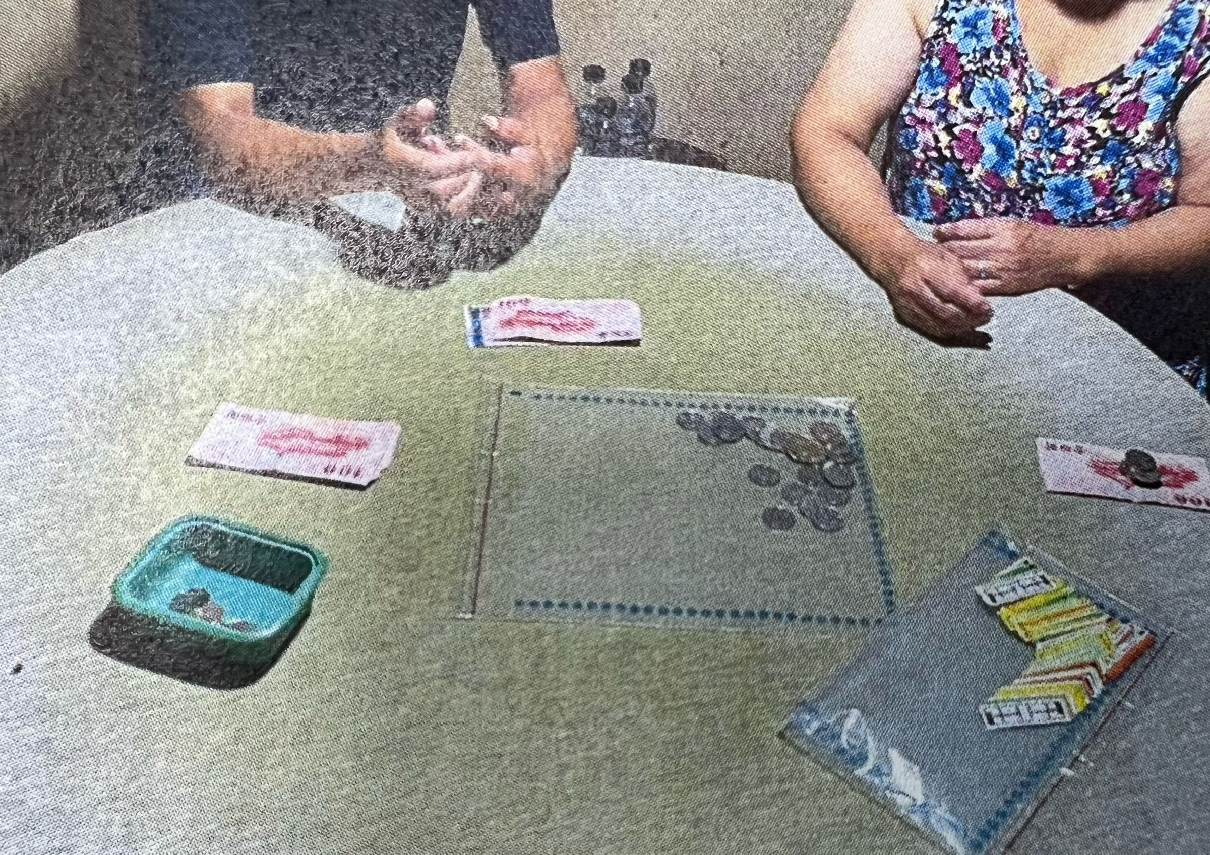 三峽警方破獲職業賭場。(警方提供)