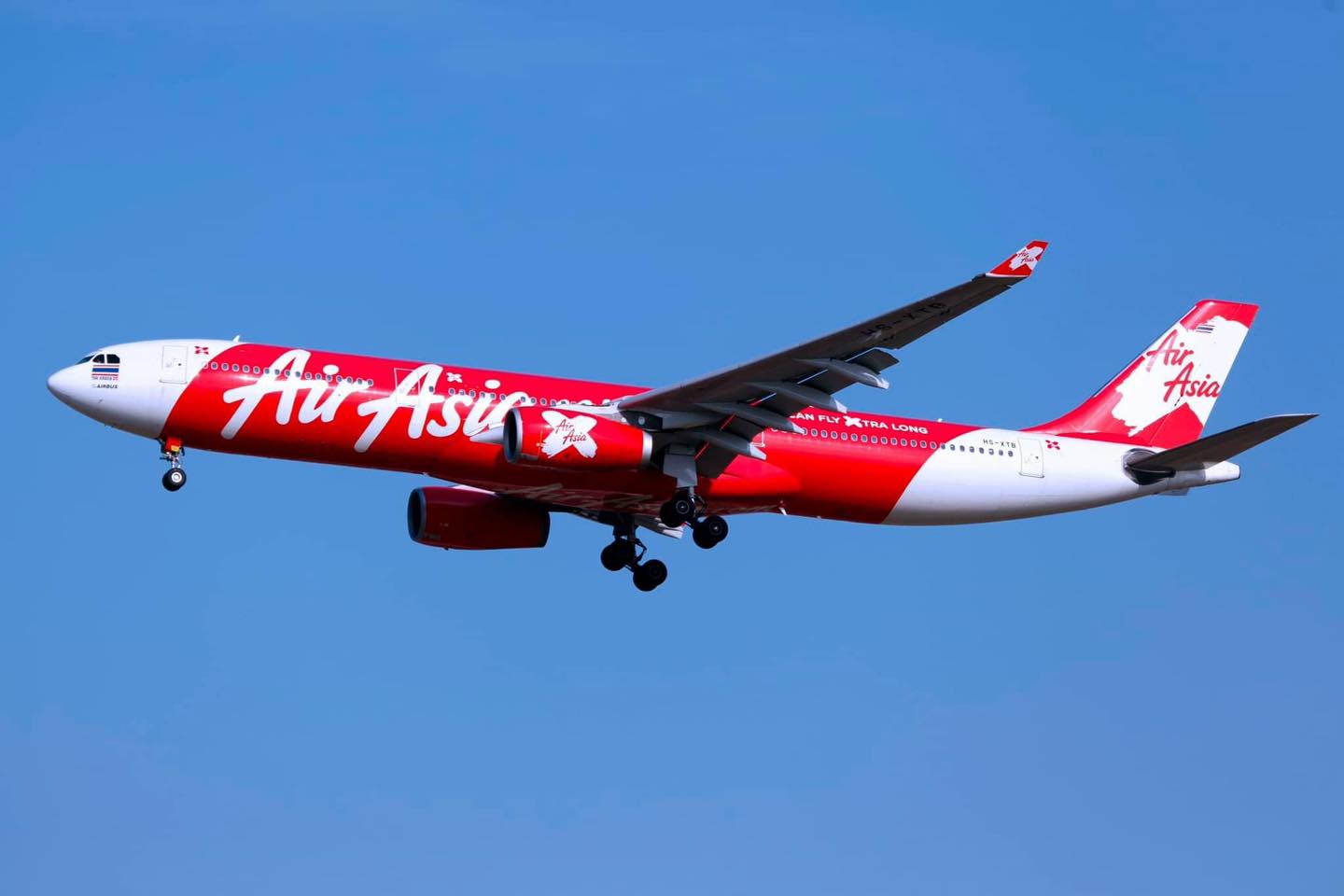 為慶祝新航線開通，AirAsia推出首賣特惠票，單程未稅僅399元。（翻攝AirAsia臉書）
